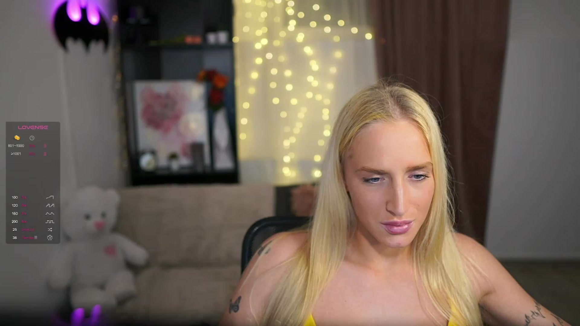 Gallery image thumbnail from NicoletteShea's myfreecams stream on, 11/16/2023, 20:44 image 1 of 20