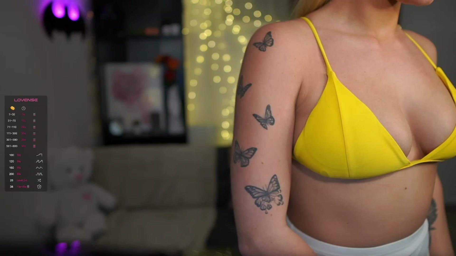 Gallery image thumbnail from NicoletteShea's myfreecams stream on, 11/16/2023, 20:44 image 6 of 20