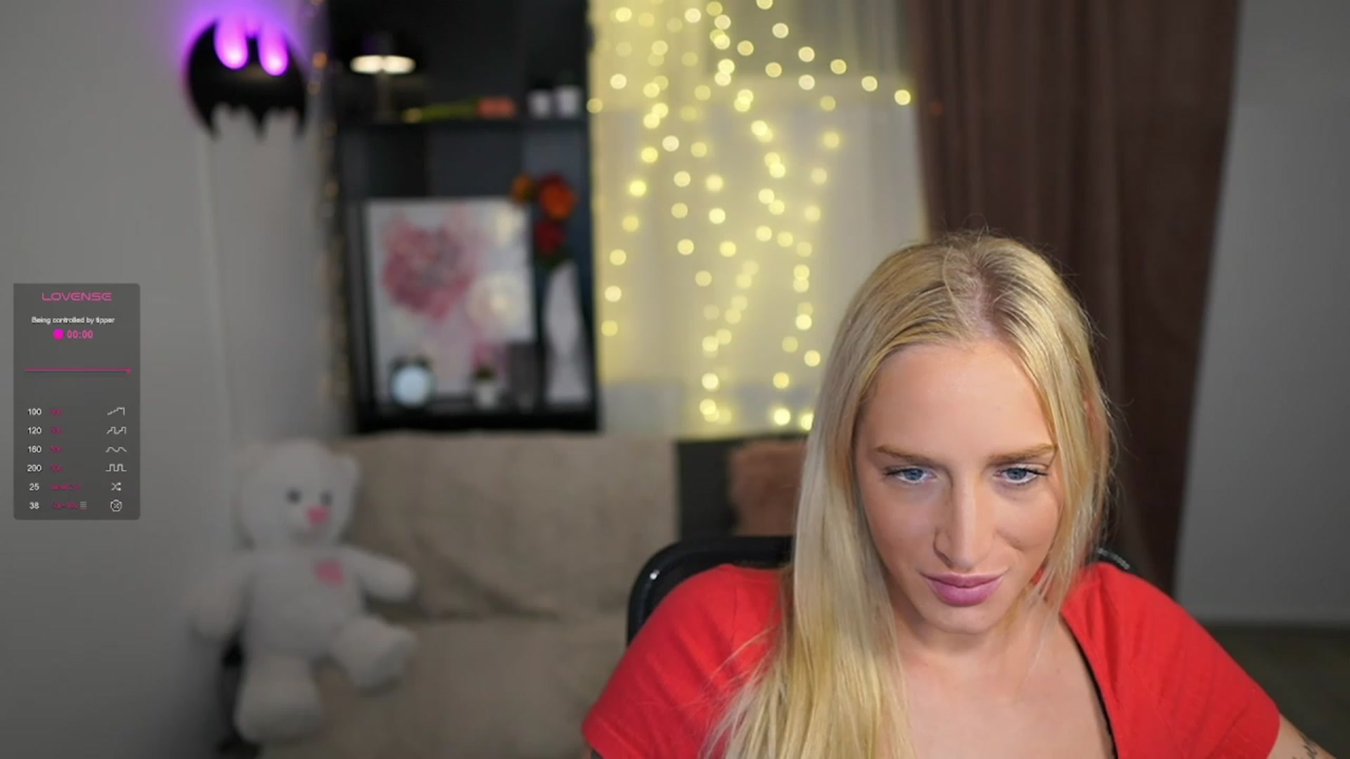 Gallery image thumbnail from NicoletteShea's myfreecams stream on, 11/20/2023, 16:36 image 8 of 20