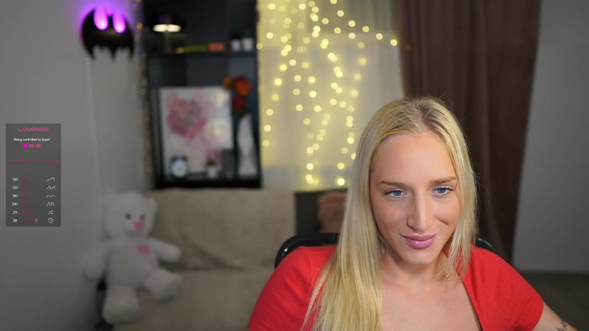 Gallery image thumbnail from NicoletteShea's myfreecams stream on, 11/20/2023, 16:36 image 5 of 20