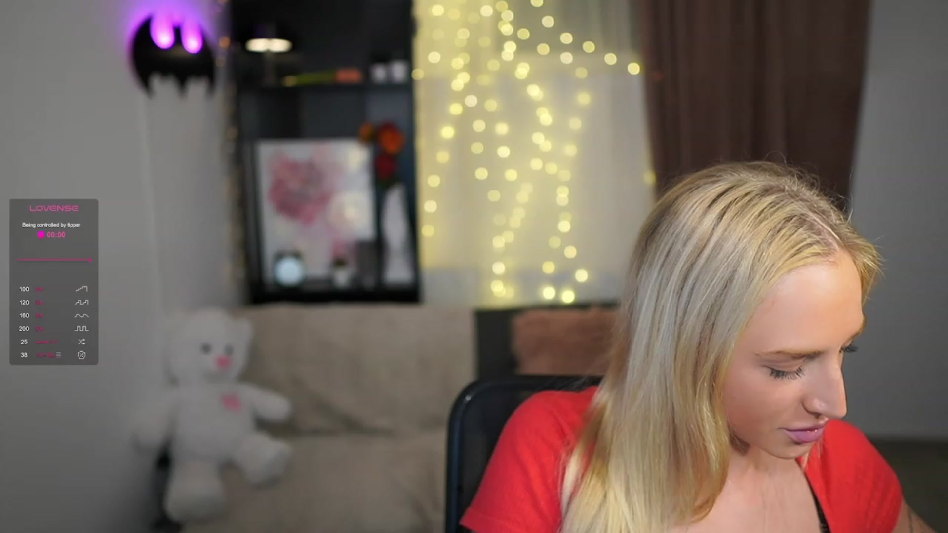 Gallery image thumbnail from NicoletteShea's myfreecams stream on, 11/20/2023, 16:36 image 2 of 20