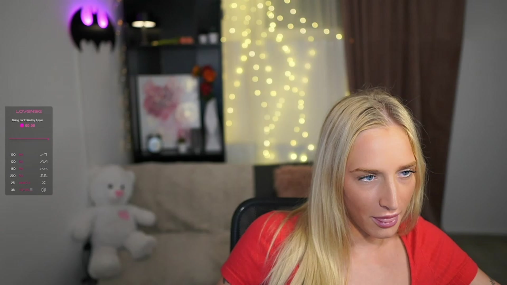 Gallery image thumbnail from NicoletteShea's myfreecams stream on, 11/20/2023, 16:36 image 14 of 20