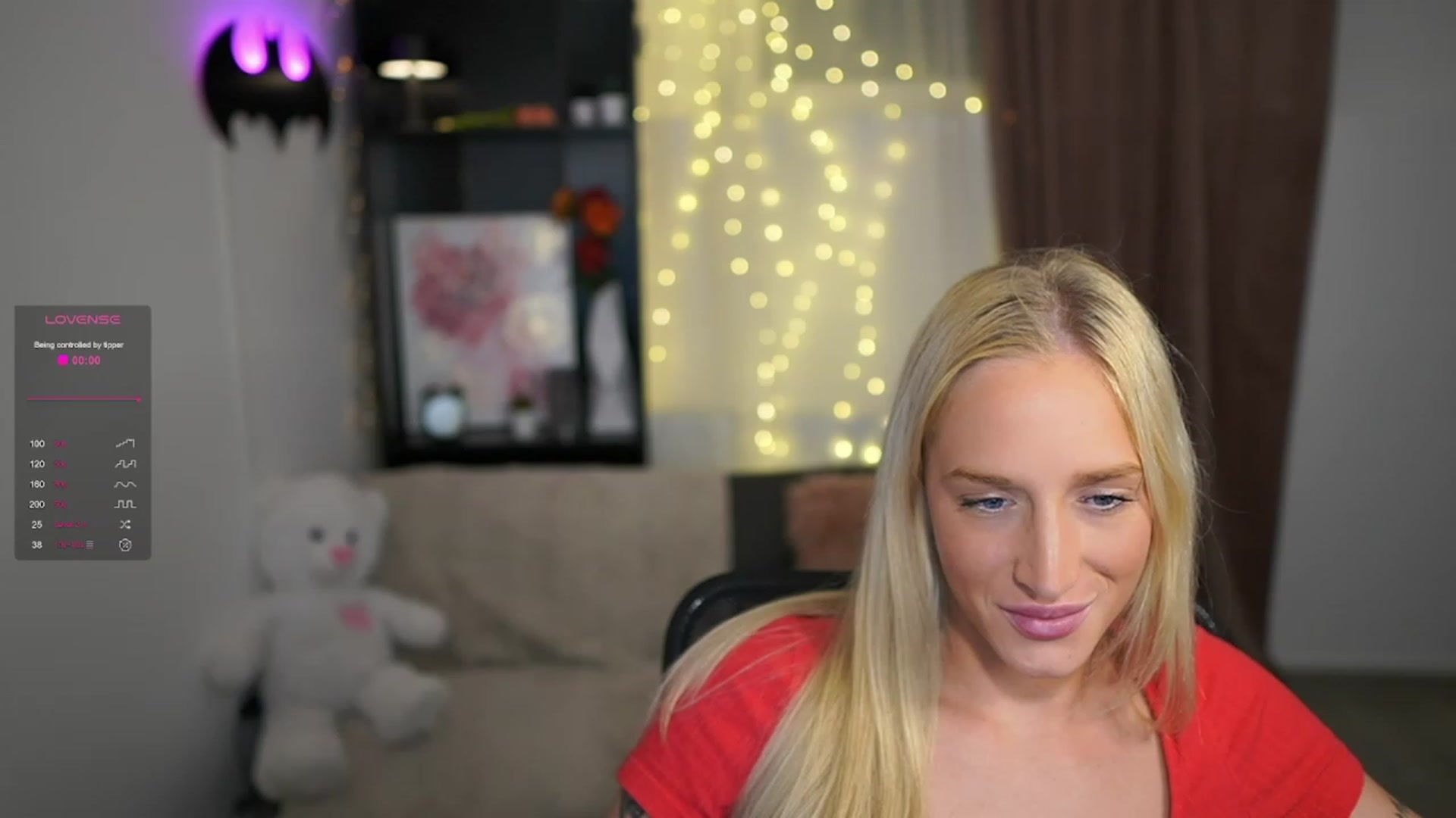 Gallery image thumbnail from NicoletteShea's myfreecams stream on, 11/20/2023, 16:36 image 15 of 20