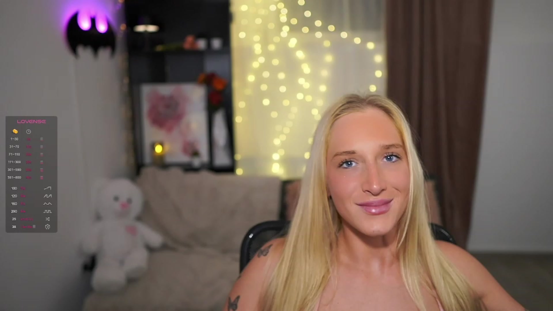 Gallery image thumbnail from NicoletteShea's myfreecams stream on, 11/27/2023, 15:44 image 2 of 20