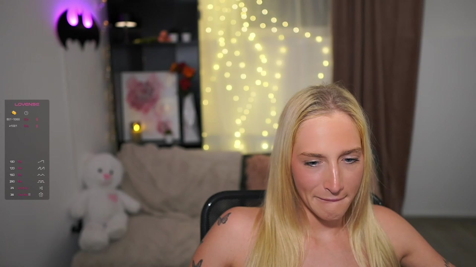 Gallery image thumbnail from NicoletteShea's myfreecams stream on, 11/27/2023, 15:44 image 5 of 20