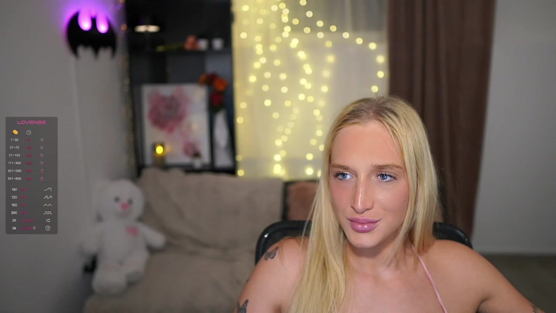 Gallery image thumbnail from NicoletteShea's myfreecams stream on, 11/27/2023, 17:59 image 2 of 20