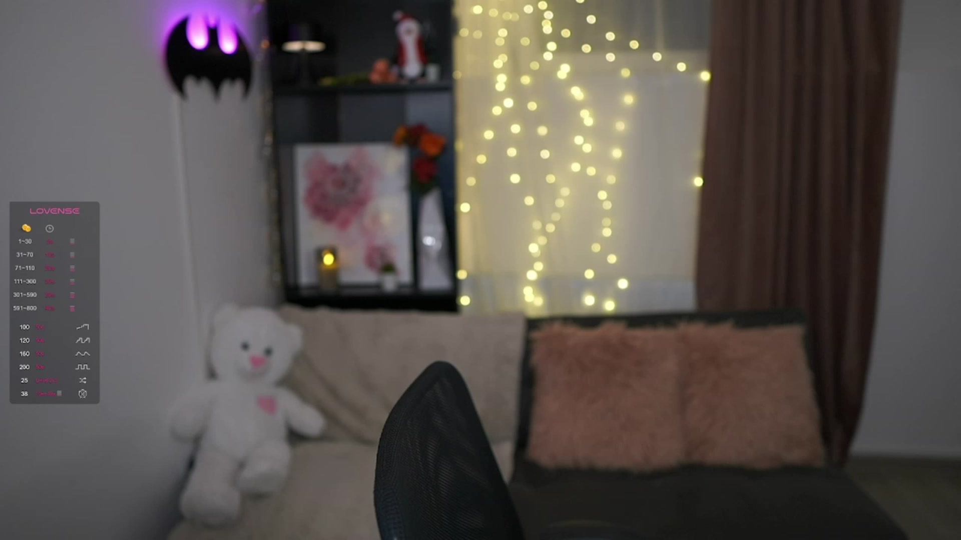 Gallery image thumbnail from NicoletteShea's myfreecams stream on, 11/29/2023, 18:23 image 5 of 20