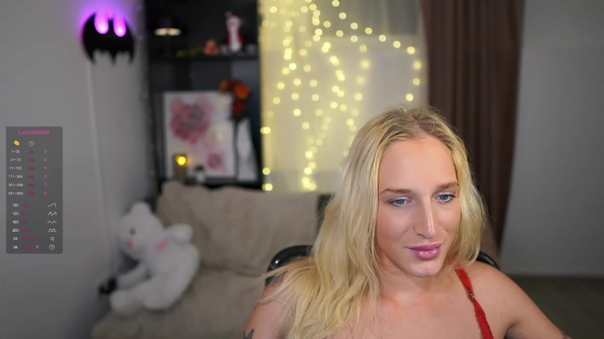 Gallery image thumbnail from NicoletteShea's myfreecams stream on, 12/01/2023, 20:41 image 17 of 20