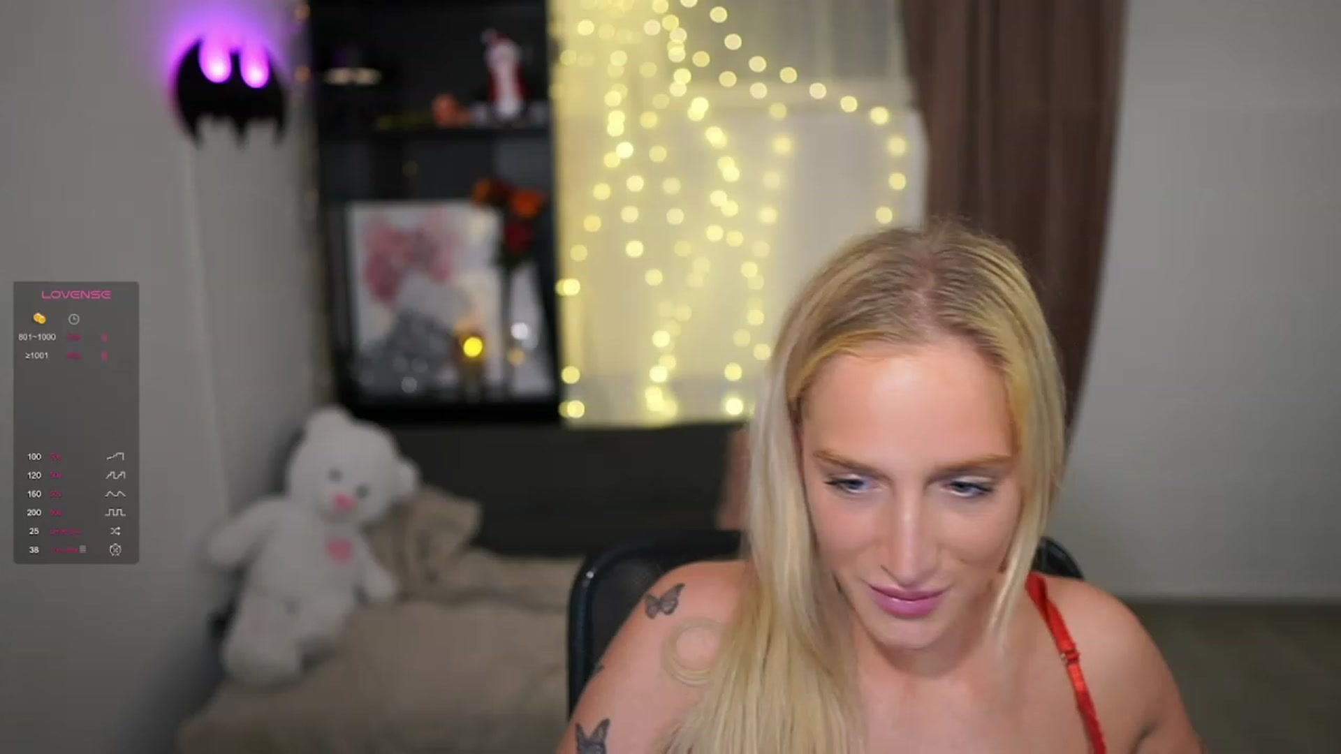 Gallery image thumbnail from NicoletteShea's myfreecams stream on, 12/07/2023, 18:51 image 14 of 20