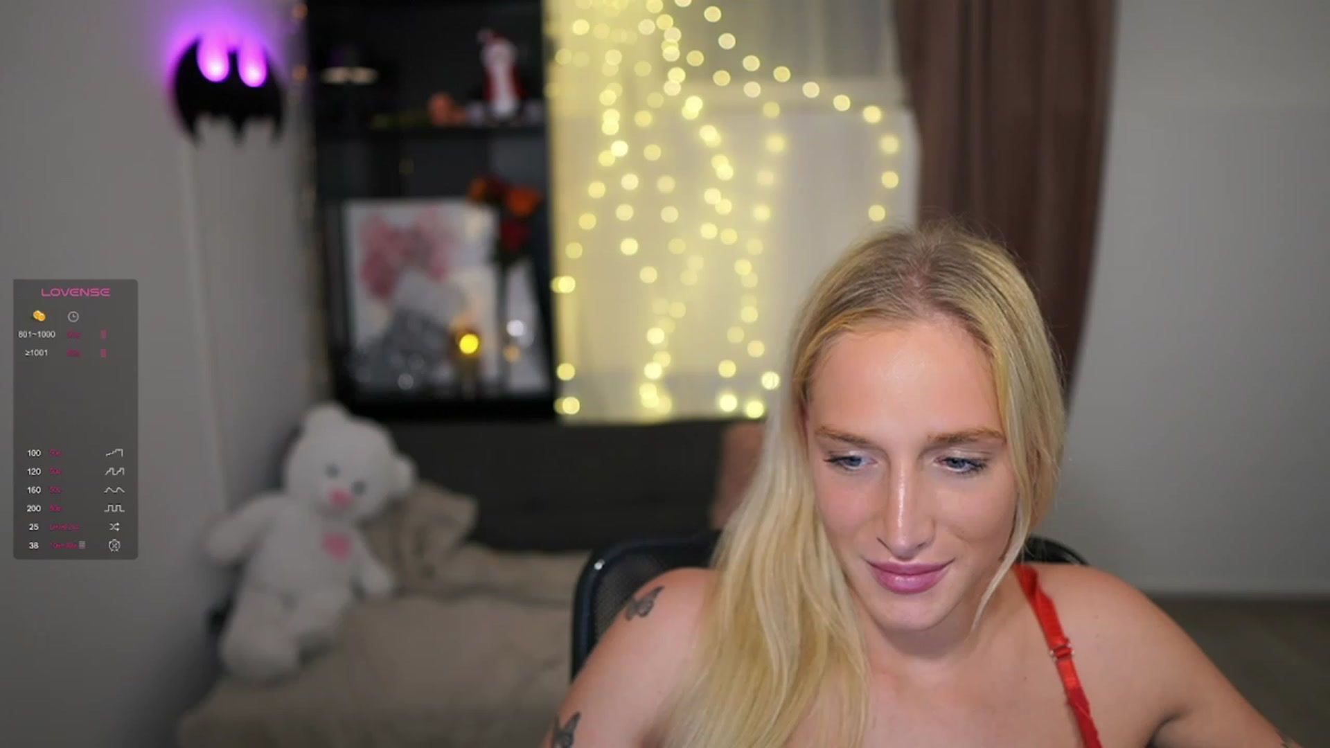 Gallery image thumbnail from NicoletteShea's myfreecams stream on, 12/07/2023, 18:51 image 18 of 20