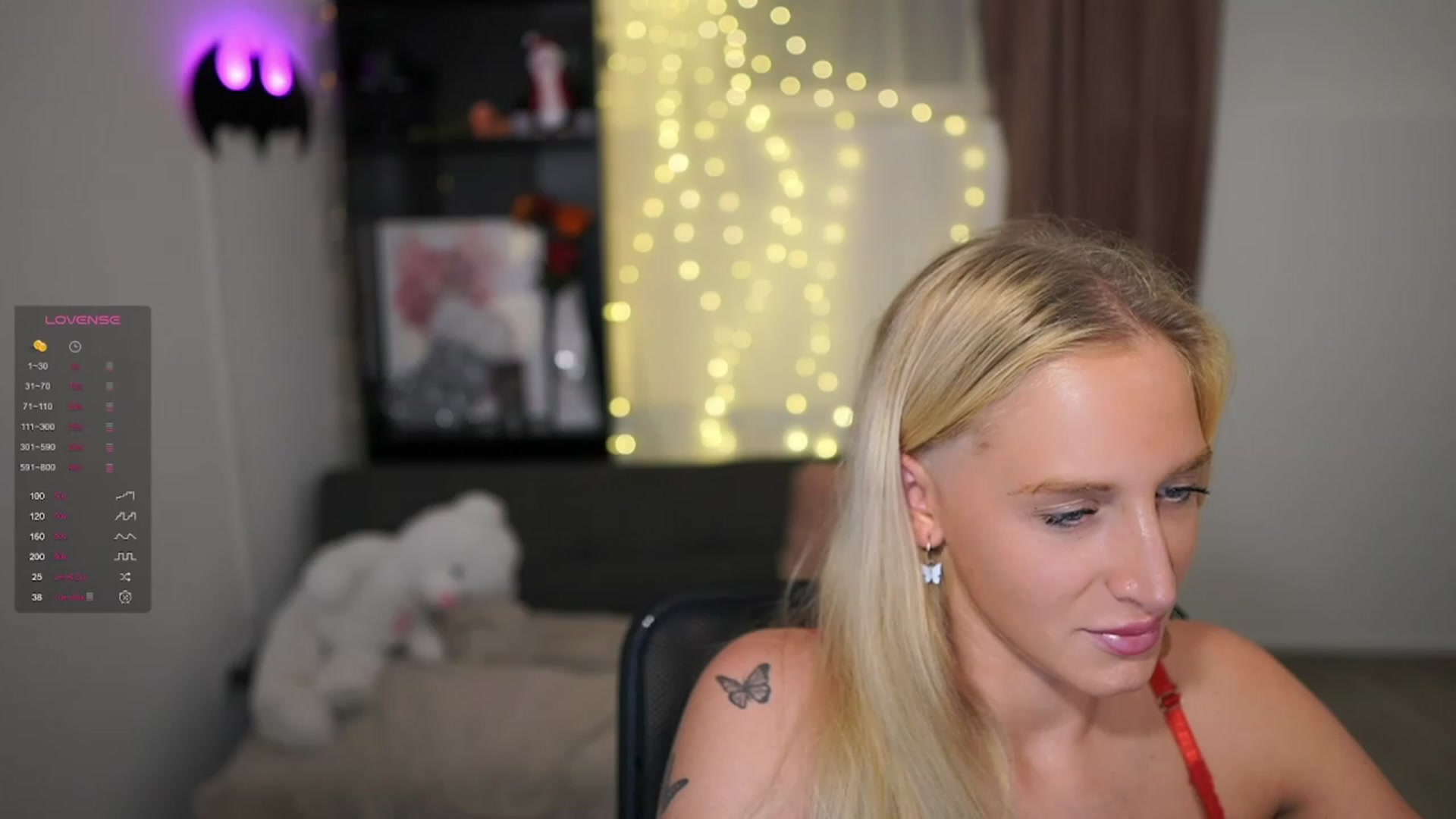 Gallery image thumbnail from NicoletteShea's myfreecams stream on, 12/07/2023, 23:01 image 5 of 20