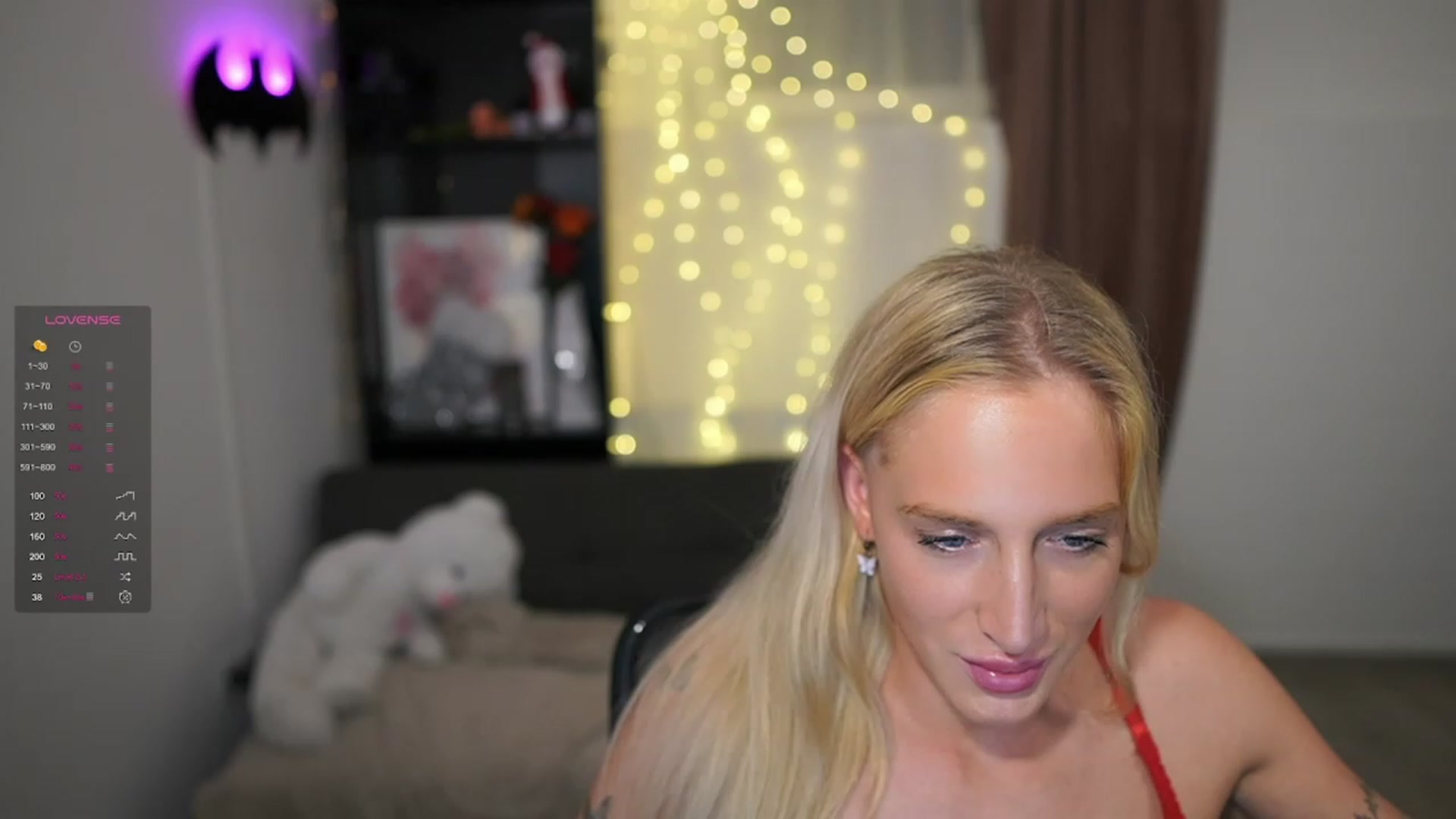 Gallery image thumbnail from NicoletteShea's myfreecams stream on, 12/07/2023, 23:01 image 6 of 20