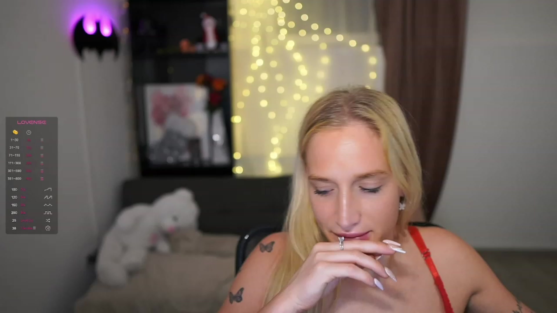Gallery image thumbnail from NicoletteShea's myfreecams stream on, 12/07/2023, 23:01 image 4 of 20