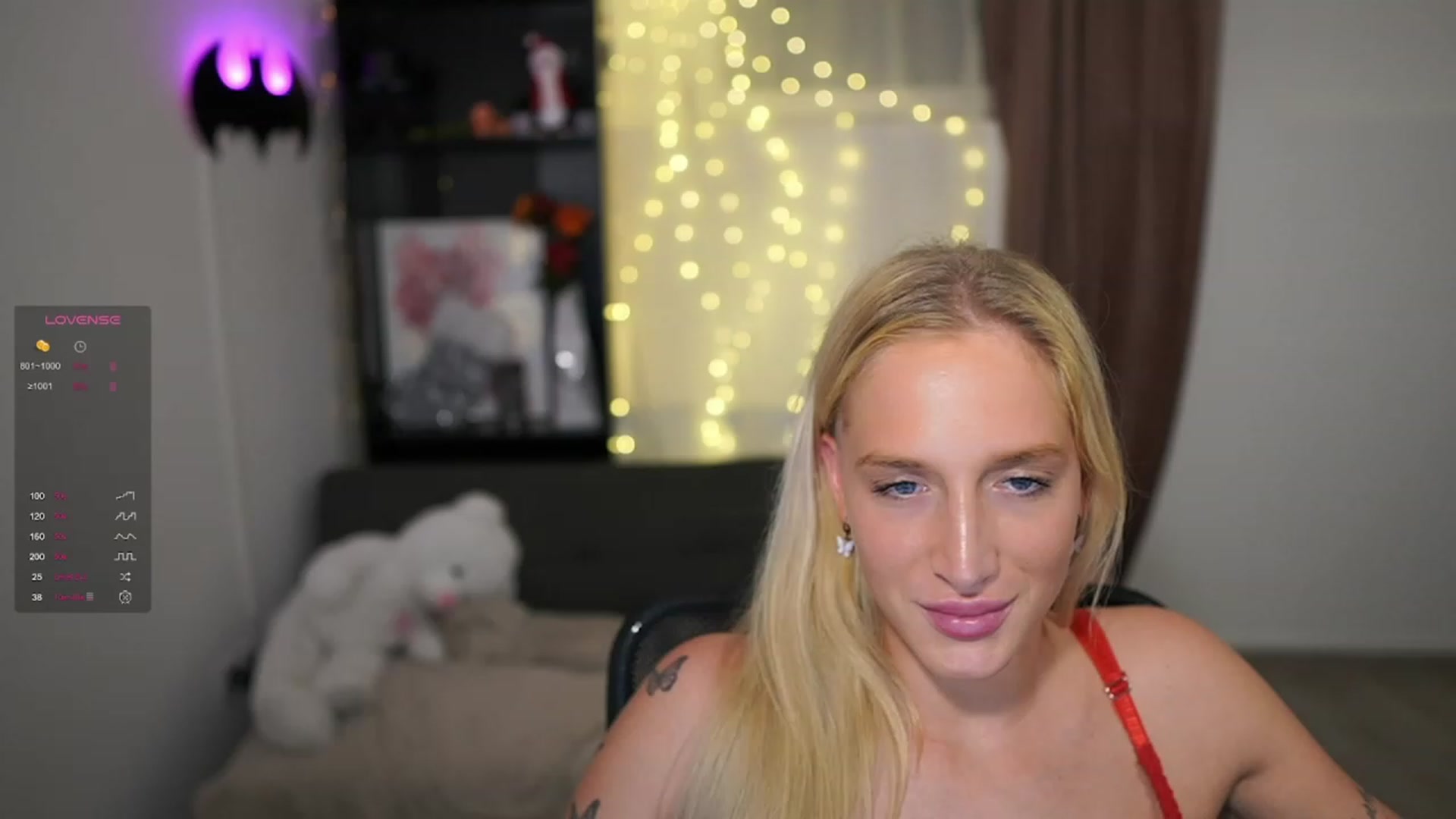 Gallery image thumbnail from NicoletteShea's myfreecams stream on, 12/07/2023, 23:01 image 9 of 20