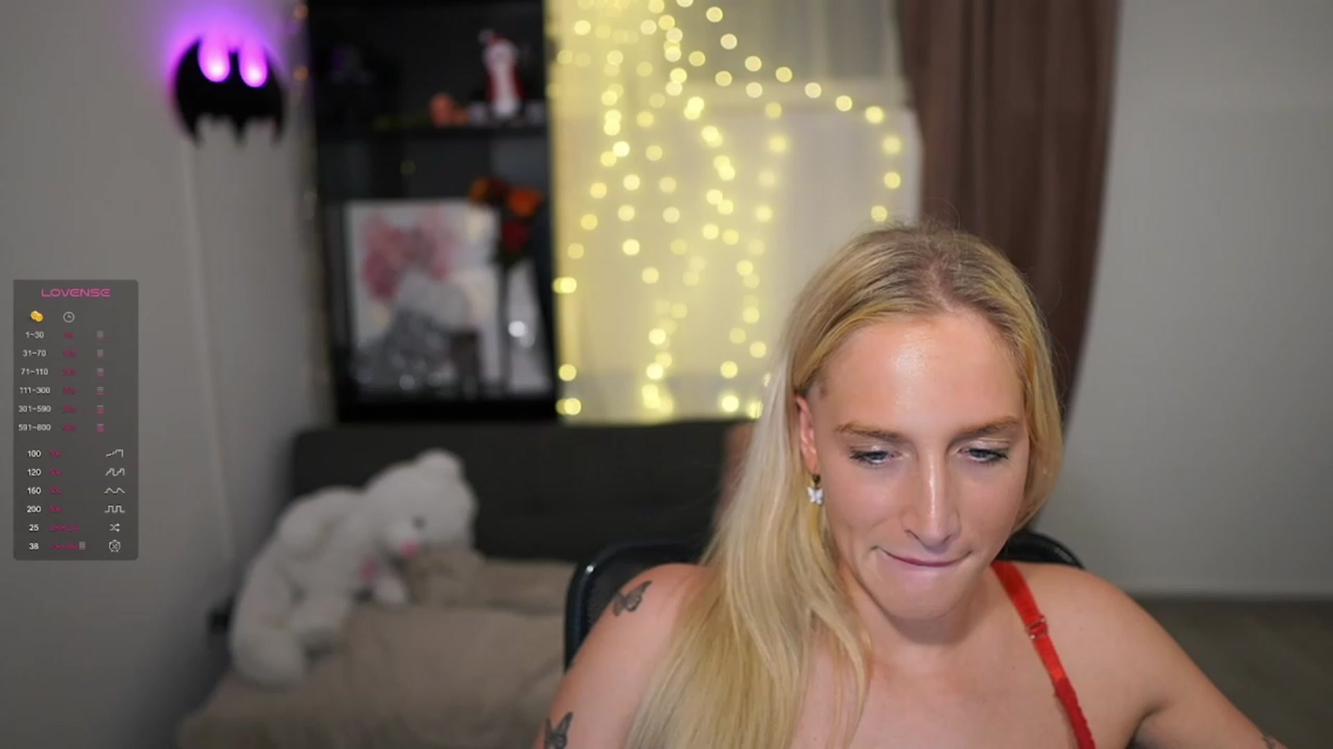 Gallery image thumbnail from NicoletteShea's myfreecams stream on, 12/07/2023, 23:01 image 12 of 20