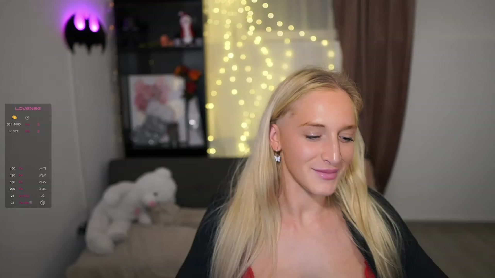 Gallery image thumbnail from NicoletteShea's myfreecams stream on, 12/07/2023, 23:01 image 20 of 20