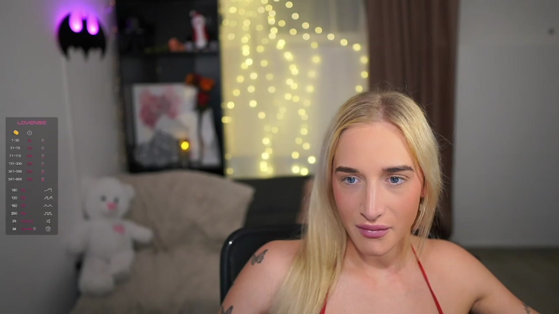 Gallery image thumbnail from NicoletteShea's myfreecams stream on, 12/13/2023, 22:09 image 7 of 20