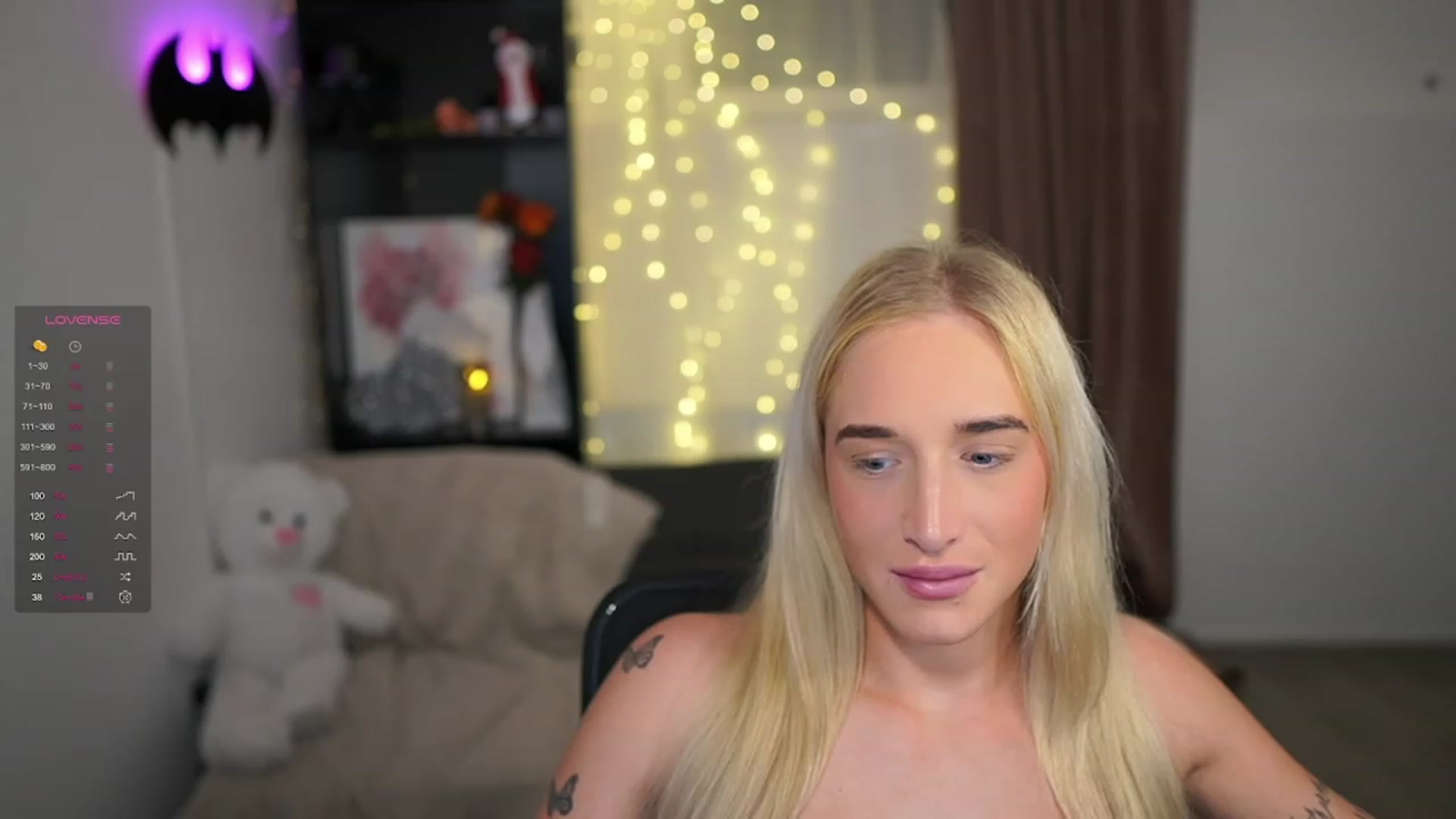 Gallery image thumbnail from NicoletteShea's myfreecams stream on, 12/13/2023, 22:09 image 13 of 20