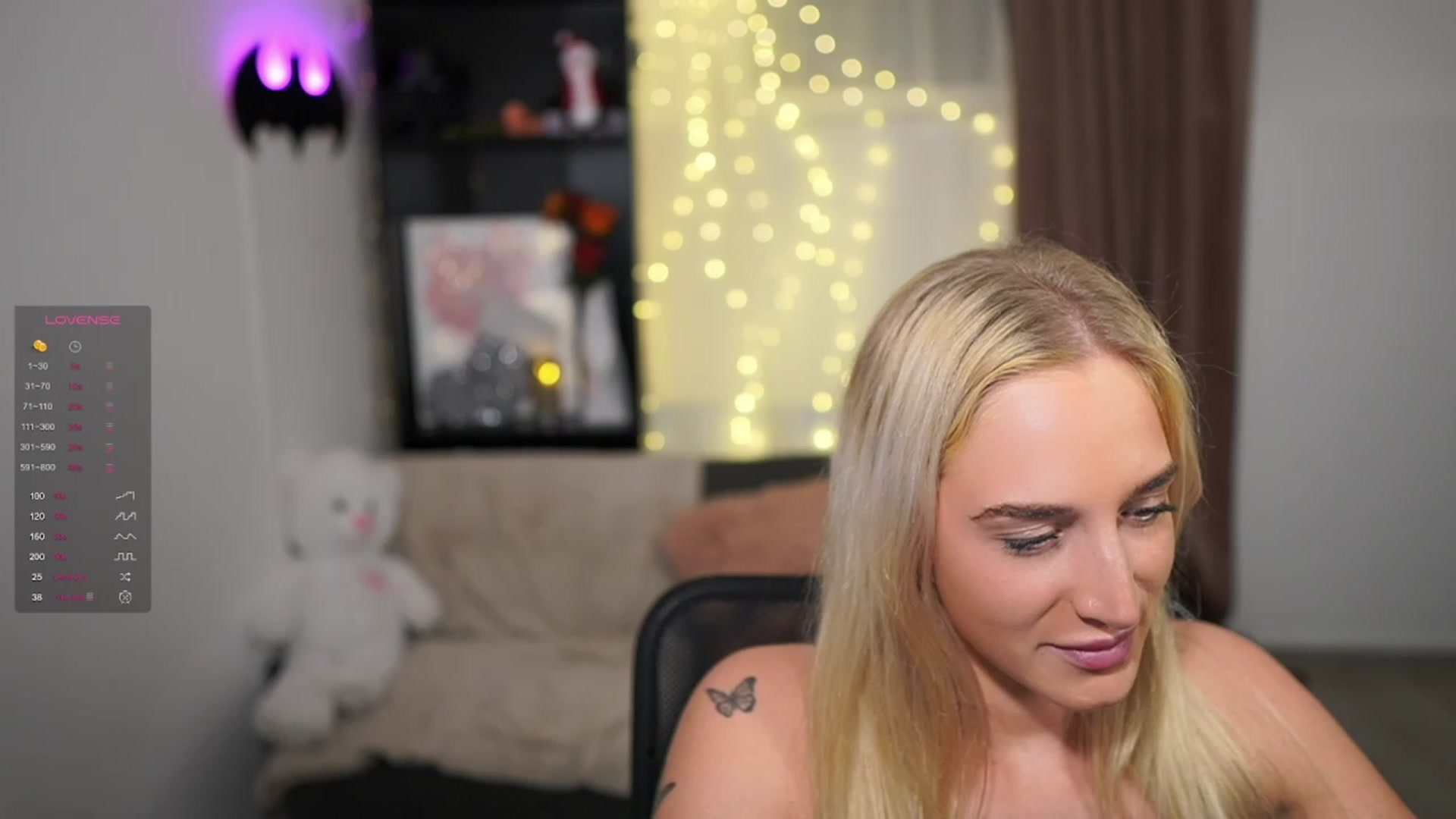 Gallery image thumbnail from NicoletteShea's myfreecams stream on, 12/14/2023, 18:22 image 14 of 20