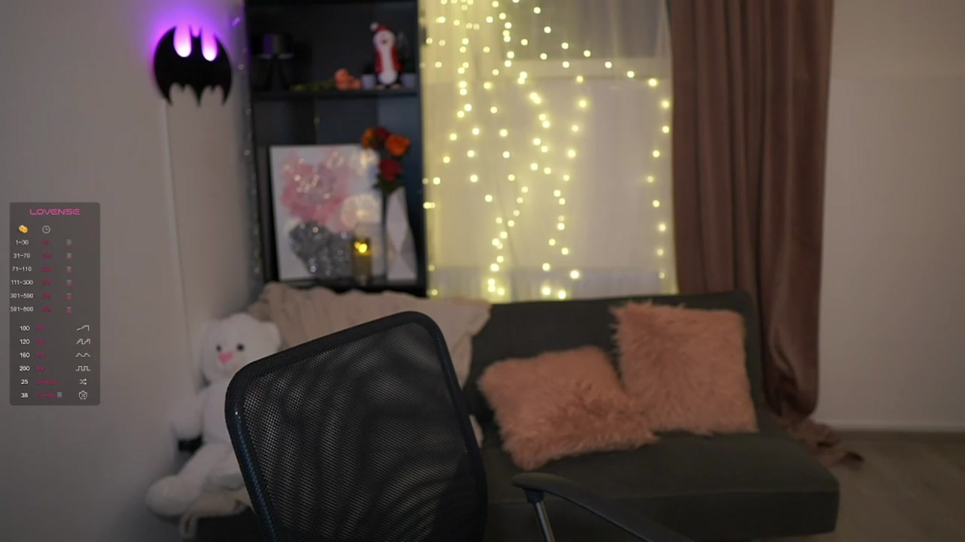 Gallery image thumbnail from NicoletteShea's myfreecams stream on, 12/15/2023, 15:50 image 1 of 20