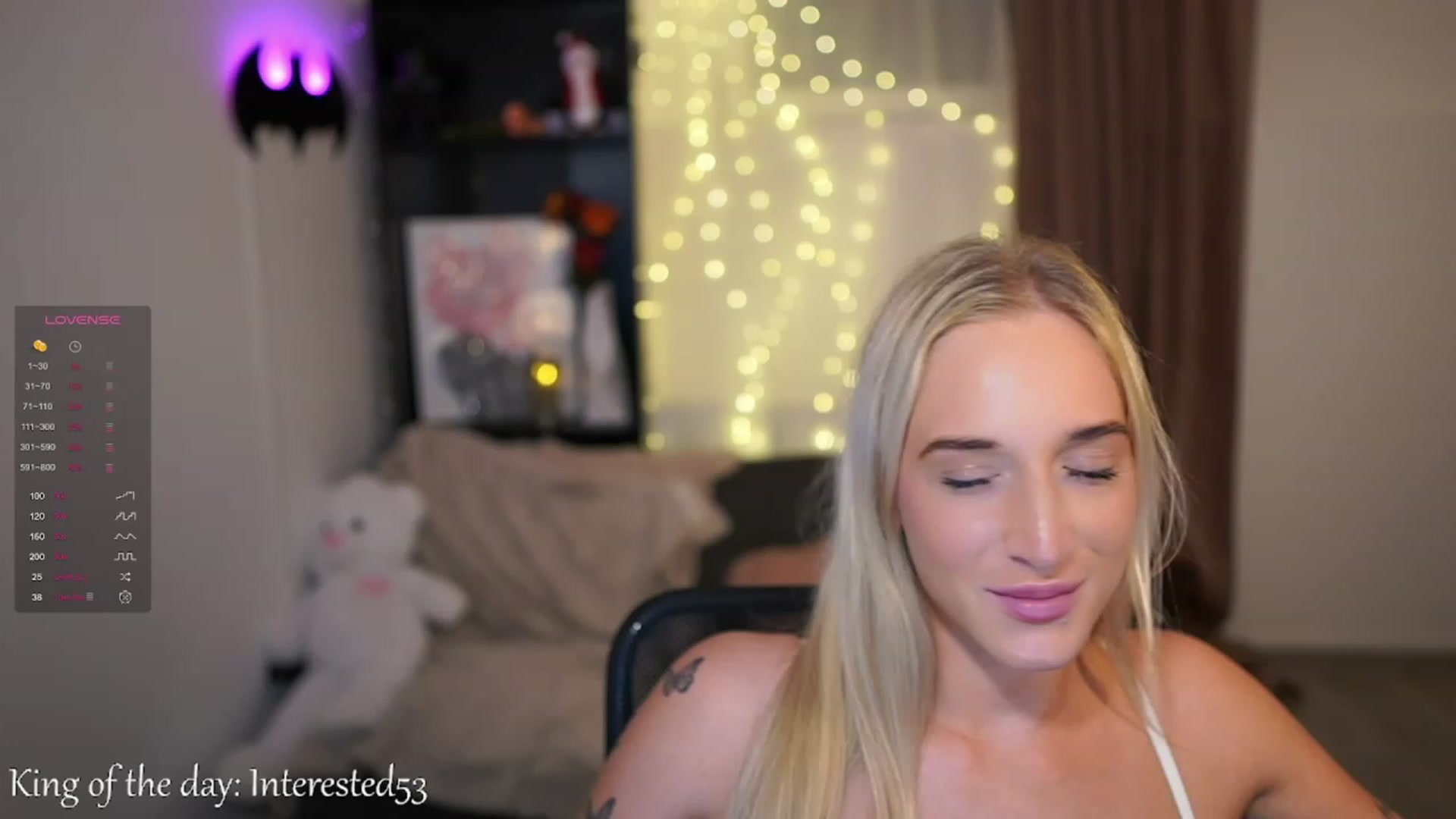 Gallery image thumbnail from NicoletteShea's myfreecams stream on, 12/15/2023, 17:44 image 14 of 20