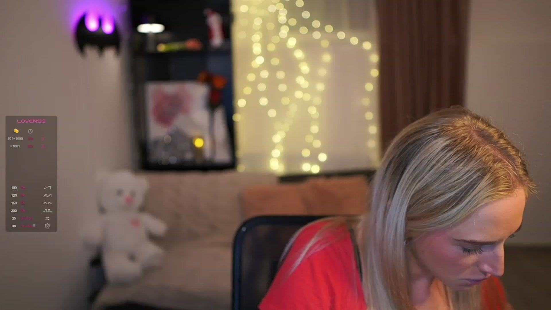 Gallery image thumbnail from NicoletteShea's myfreecams stream on, 12/18/2023, 15:06 image 12 of 20