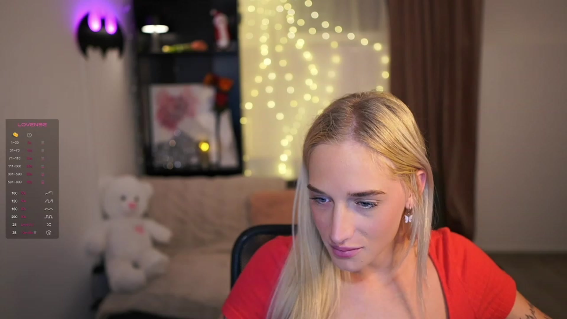 Gallery image thumbnail from NicoletteShea's myfreecams stream on, 12/18/2023, 15:06 image 5 of 20