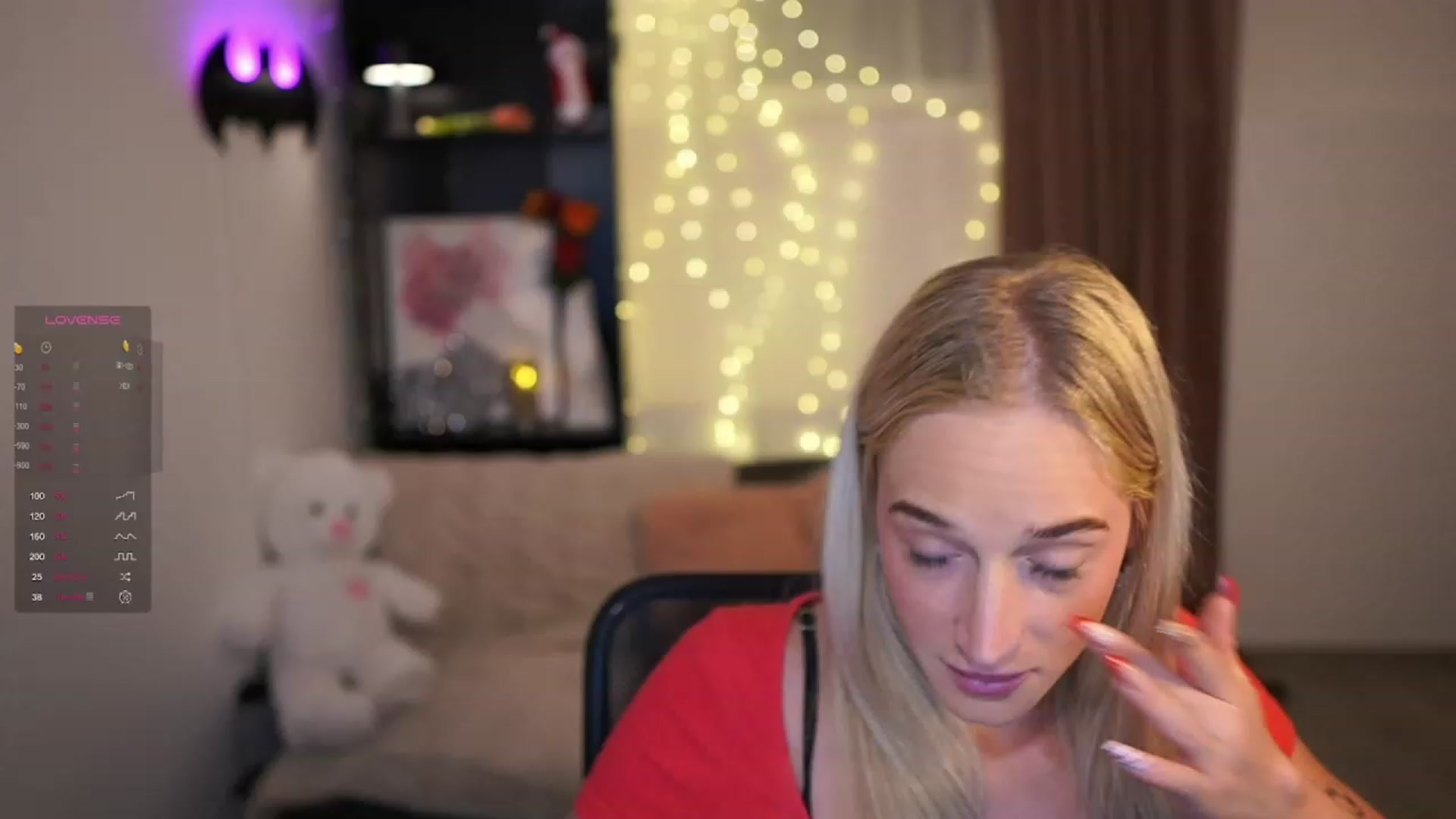 Gallery image thumbnail from NicoletteShea's myfreecams stream on, 12/18/2023, 15:06 image 18 of 20