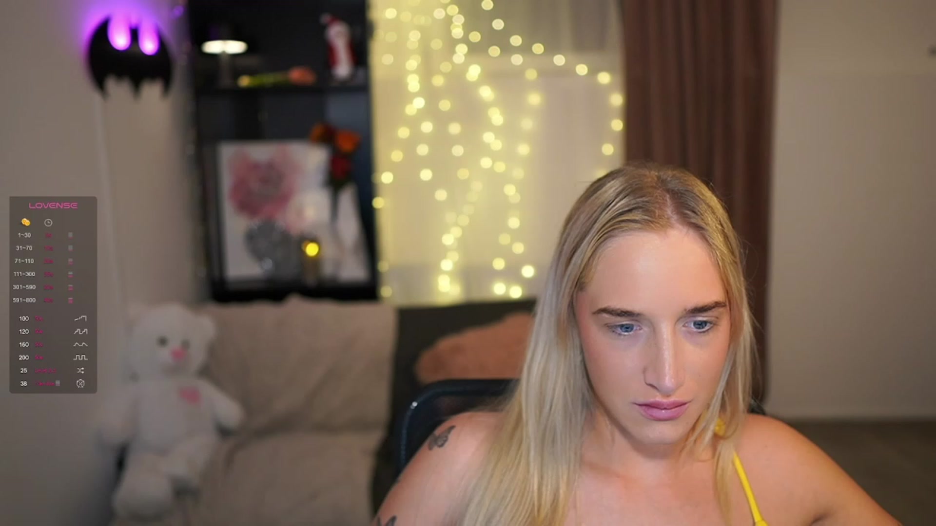 Gallery image thumbnail from NicoletteShea's myfreecams stream on, 12/19/2023, 22:40 image 20 of 20