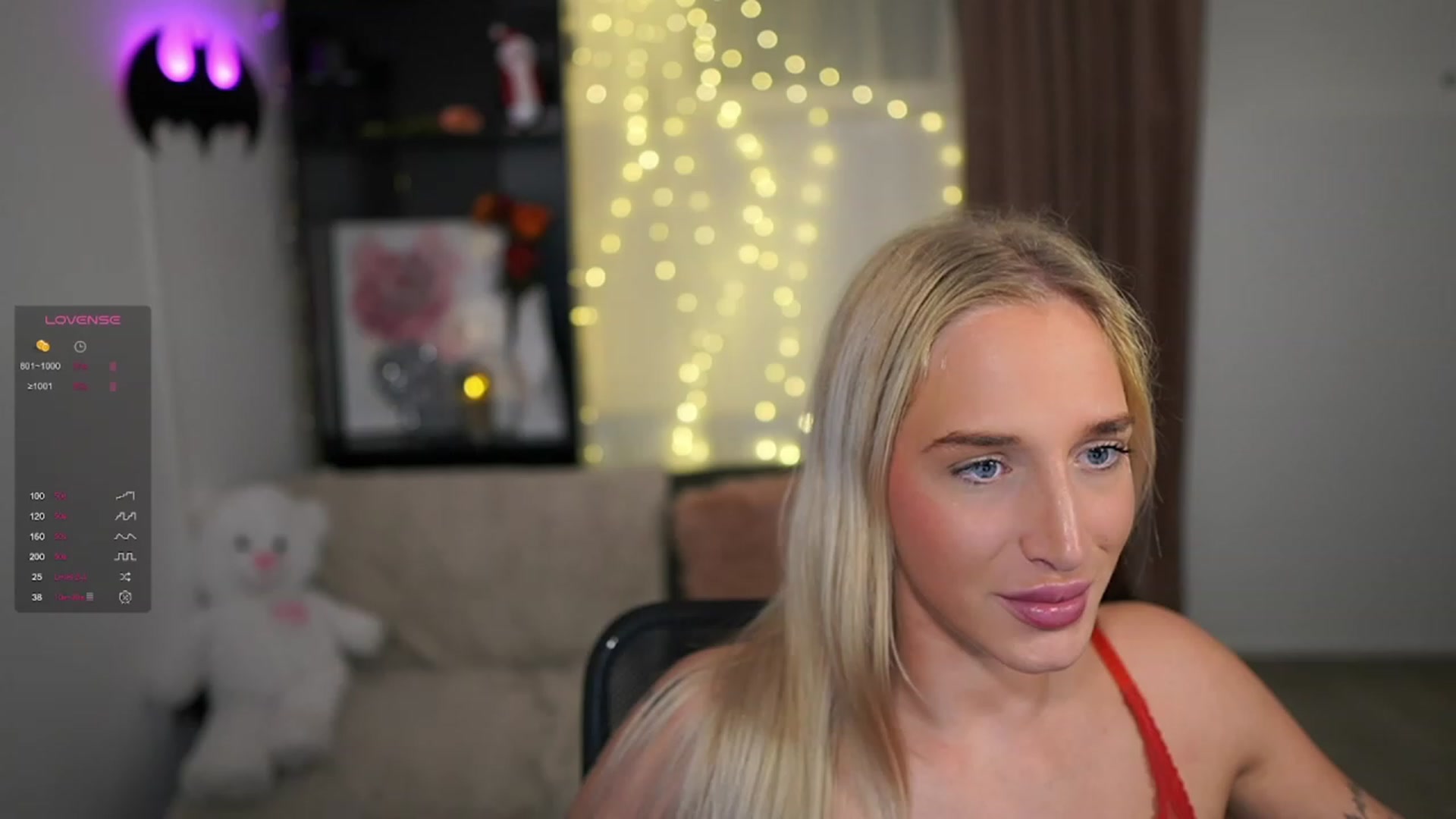 Gallery image thumbnail from NicoletteShea's myfreecams stream on, 12/27/2023, 22:12 image 1 of 20
