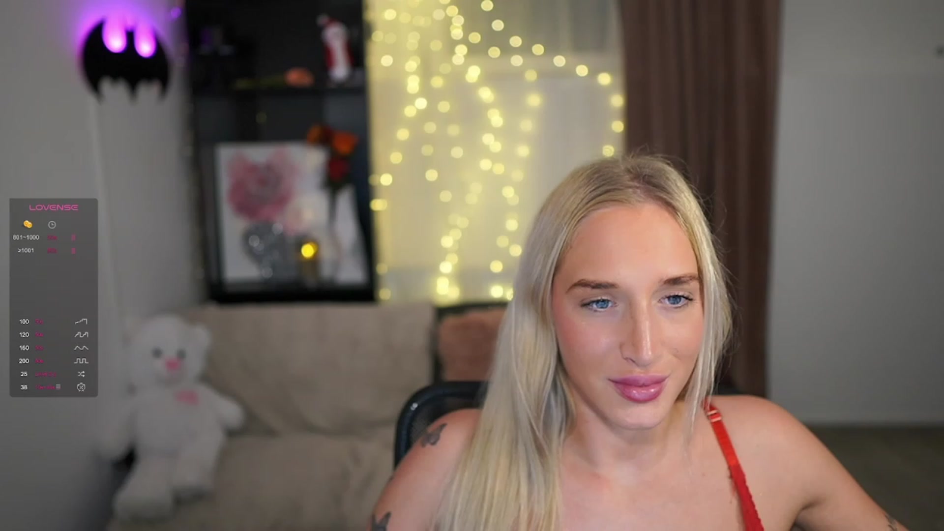 Gallery image thumbnail from NicoletteShea's myfreecams stream on, 12/27/2023, 22:12 image 18 of 20