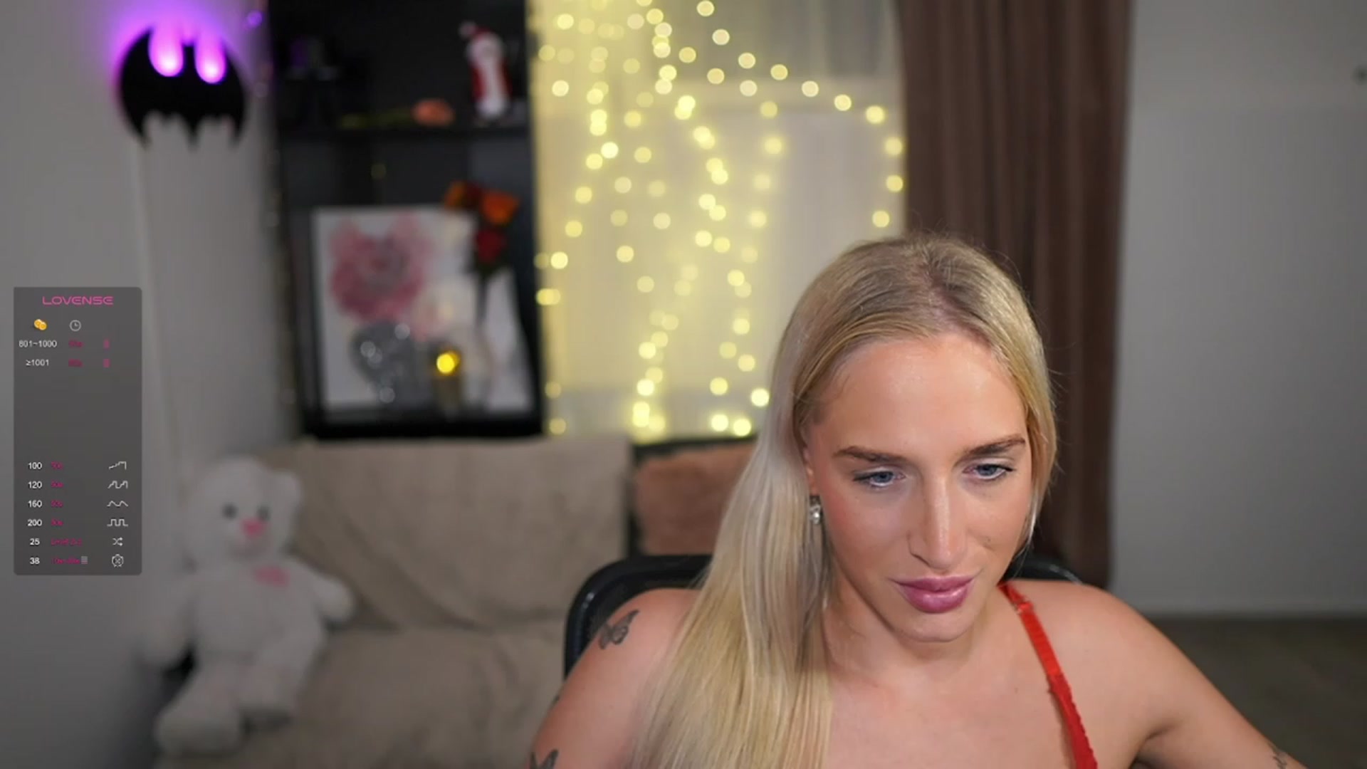 Gallery image thumbnail from NicoletteShea's myfreecams stream on, 12/27/2023, 22:52 image 14 of 20