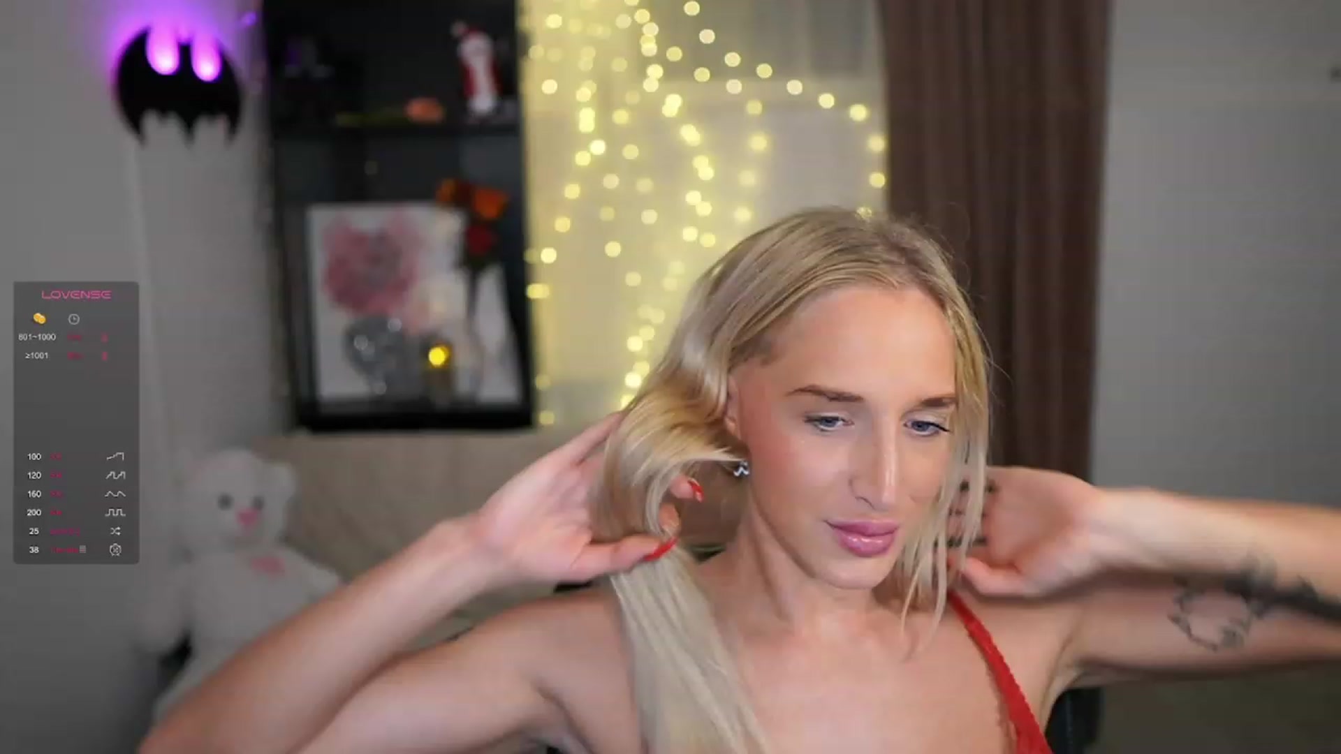 Gallery image thumbnail from NicoletteShea's myfreecams stream on, 12/27/2023, 22:52 image 13 of 20