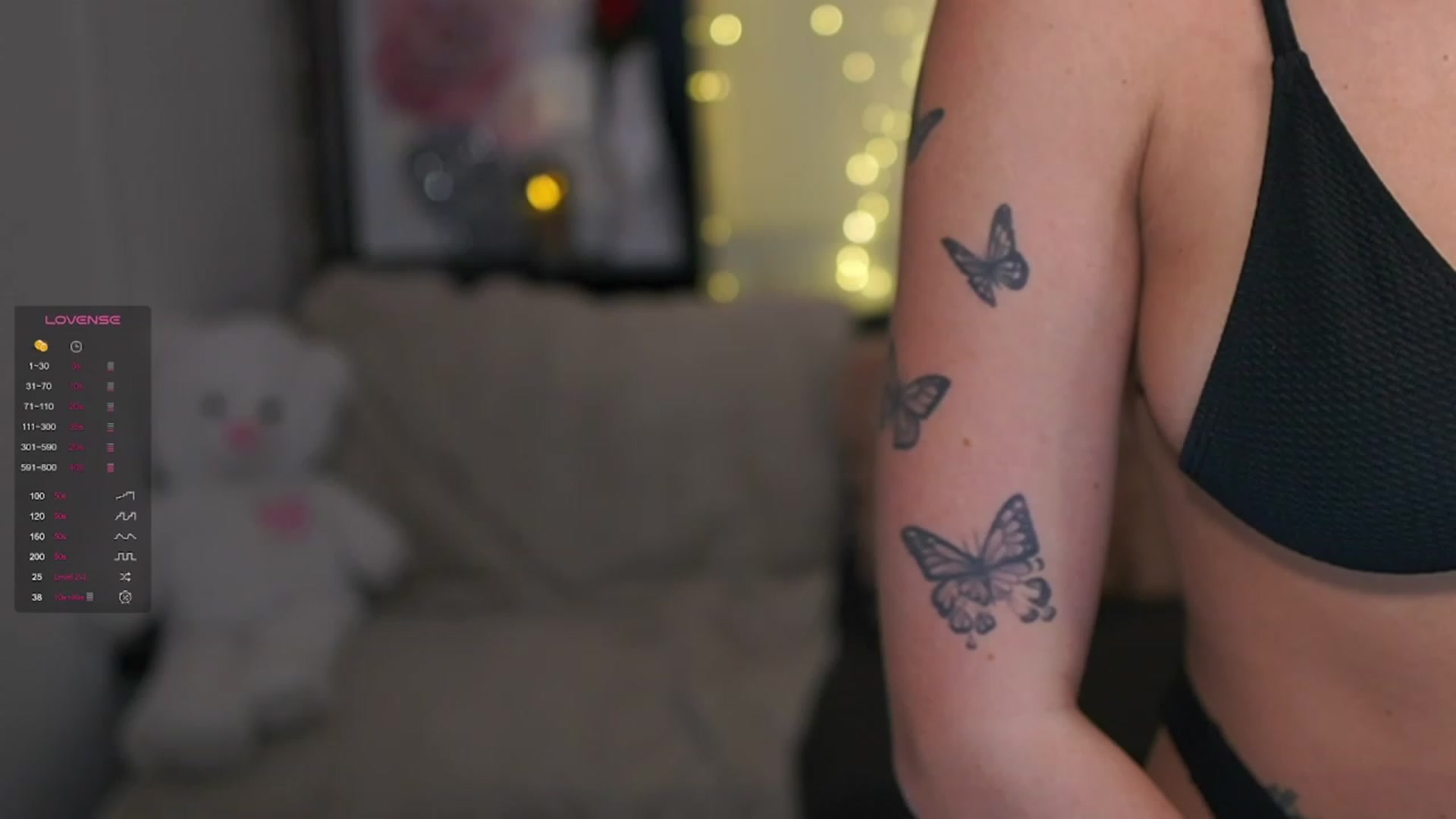 Gallery image thumbnail from NicoletteShea's myfreecams stream on, 12/28/2023, 12:17 image 7 of 20