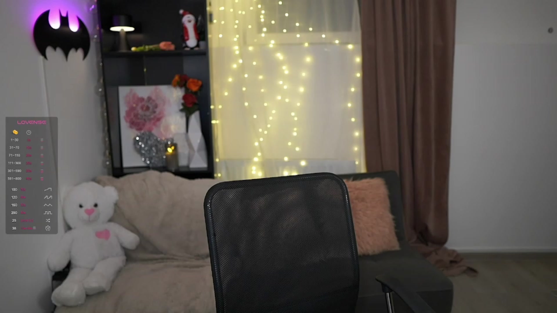 Gallery image thumbnail from NicoletteShea's myfreecams stream on, 12/28/2023, 22:11 image 13 of 20