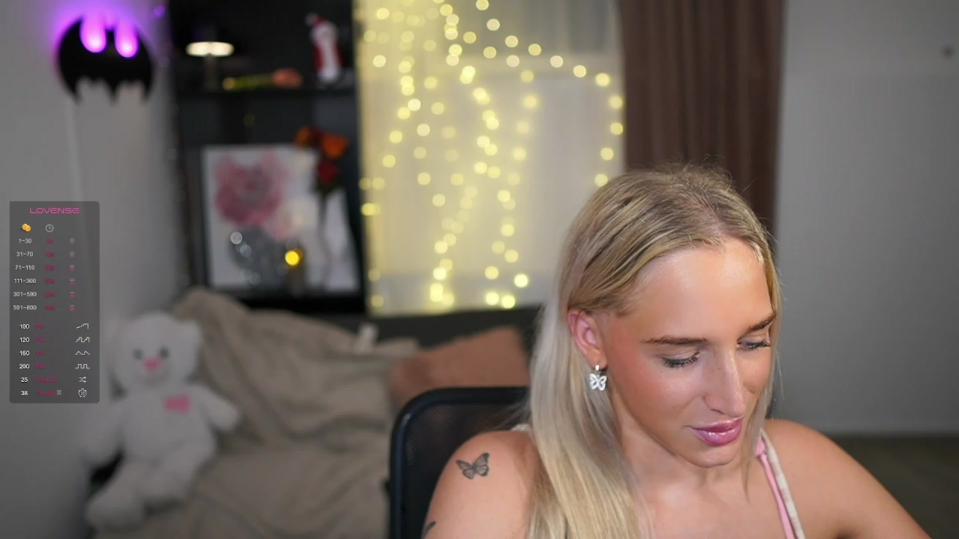 Gallery image thumbnail from NicoletteShea's myfreecams stream on, 12/29/2023, 24:04 image 9 of 20