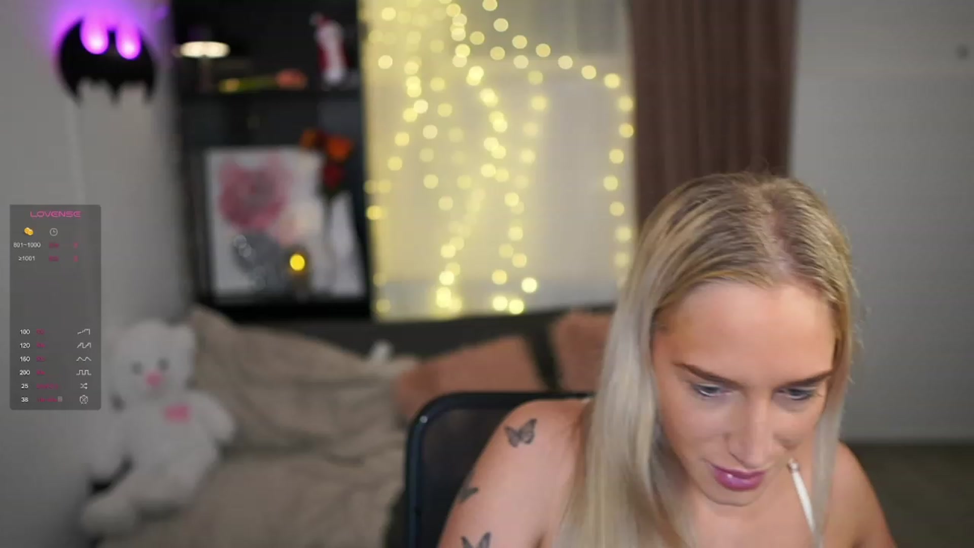 Gallery image thumbnail from NicoletteShea's myfreecams stream on, 12/29/2023, 10:04 image 2 of 20