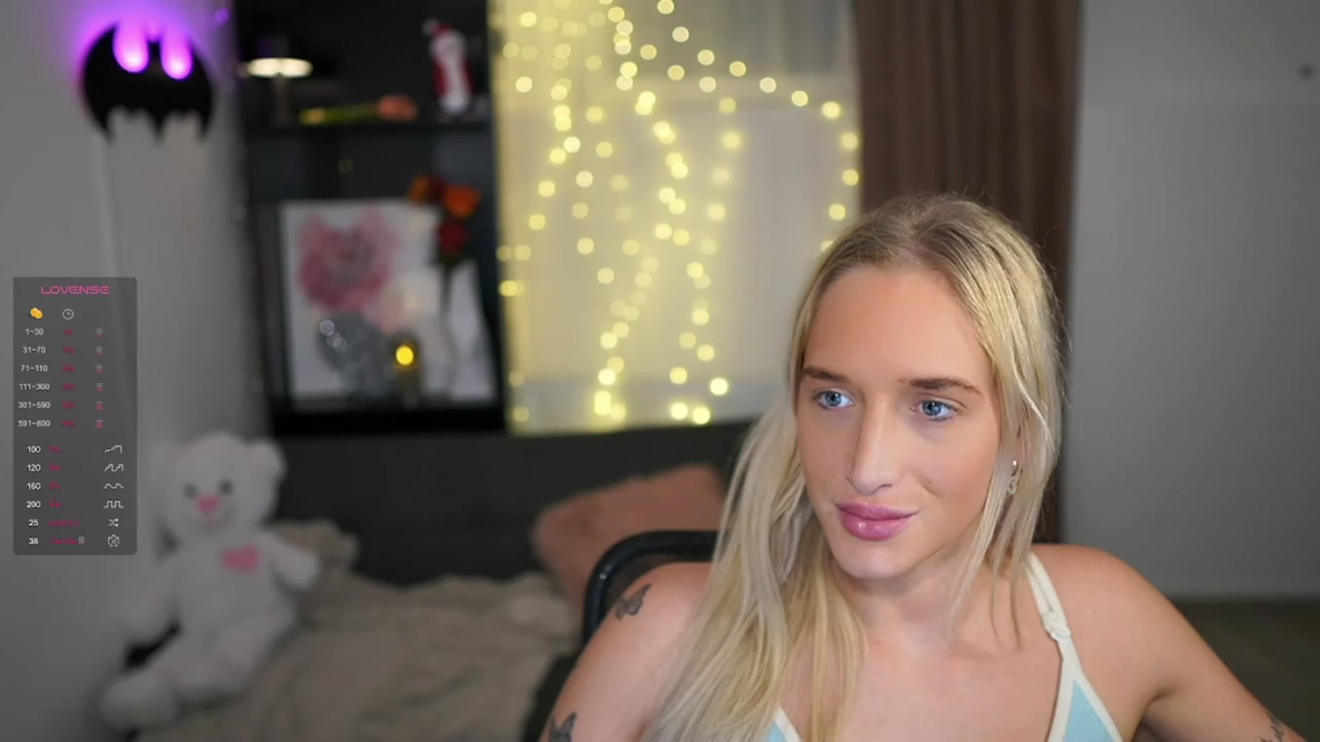 Gallery image thumbnail from NicoletteShea's myfreecams stream on, 12/29/2023, 13:35 image 1 of 20