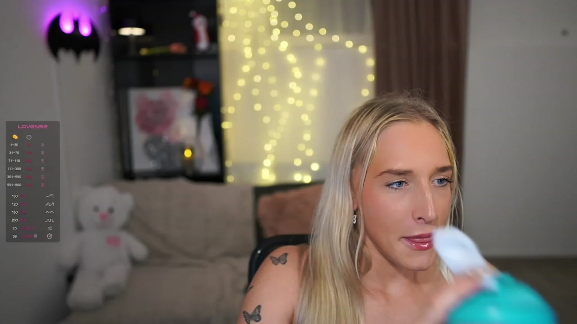 Gallery image thumbnail from NicoletteShea's myfreecams stream on, 12/29/2023, 20:51 image 13 of 20