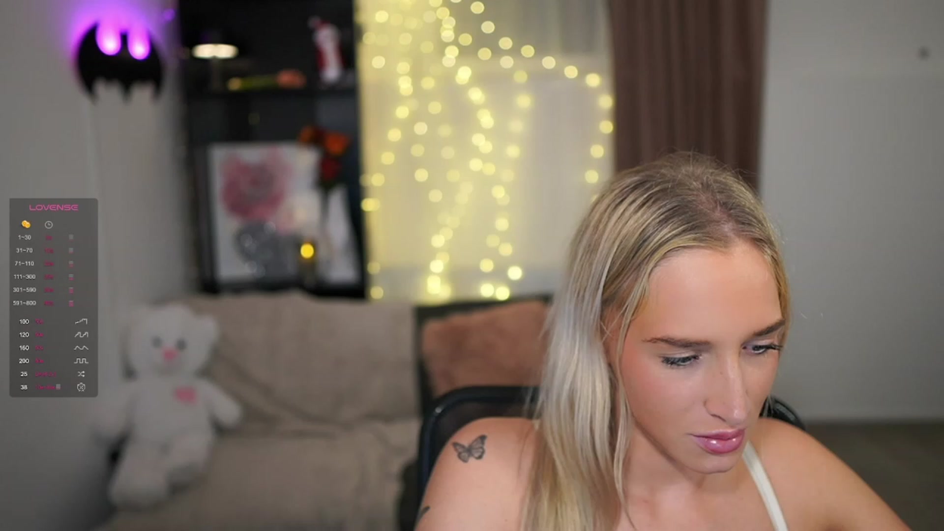 Gallery image thumbnail from NicoletteShea's myfreecams stream on, 12/29/2023, 20:51 image 11 of 20