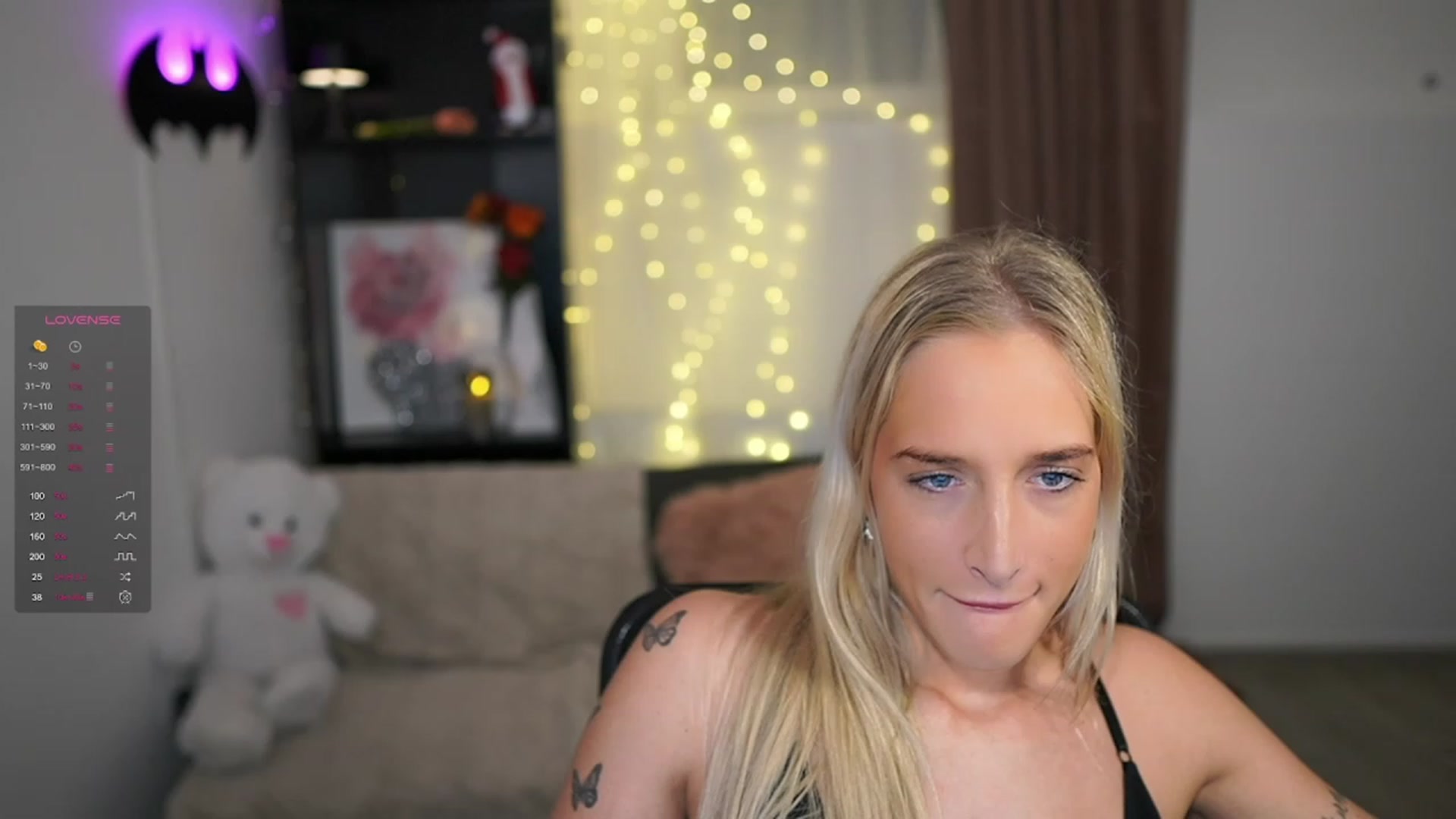 Gallery image thumbnail from NicoletteShea's myfreecams stream on, 12/30/2023, 09:47 image 14 of 20