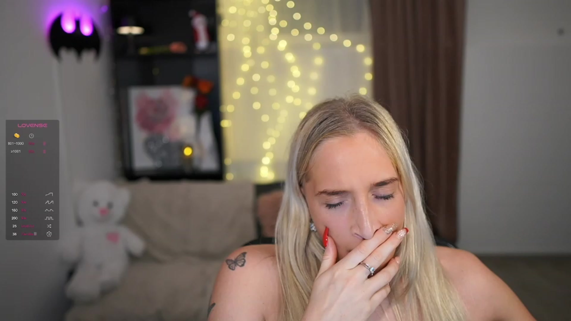 Gallery image thumbnail from NicoletteShea's myfreecams stream on, 12/30/2023, 13:20 image 9 of 20