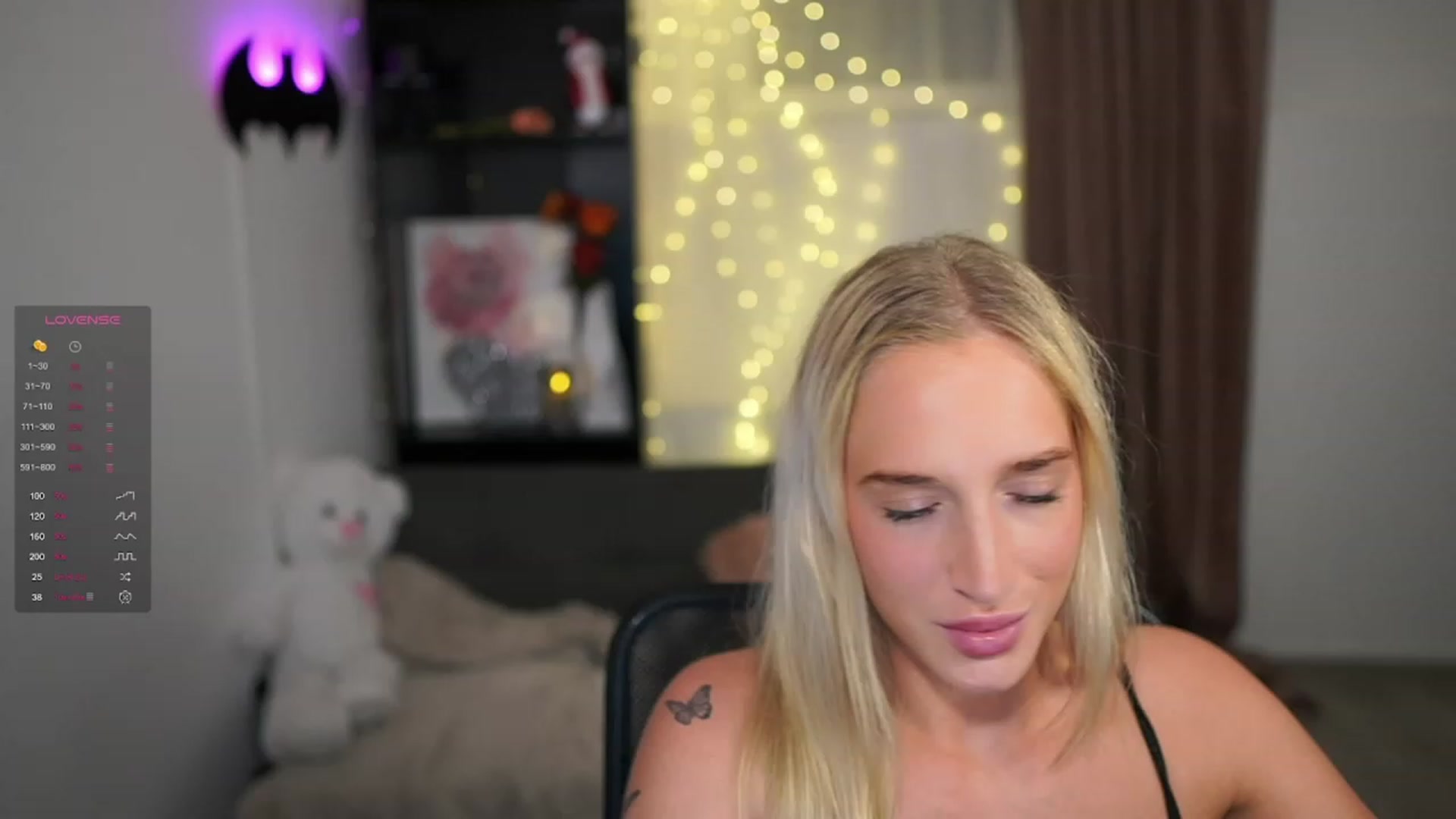 Gallery image thumbnail from NicoletteShea's myfreecams stream on, 01/02/2024, 19:01 image 20 of 20