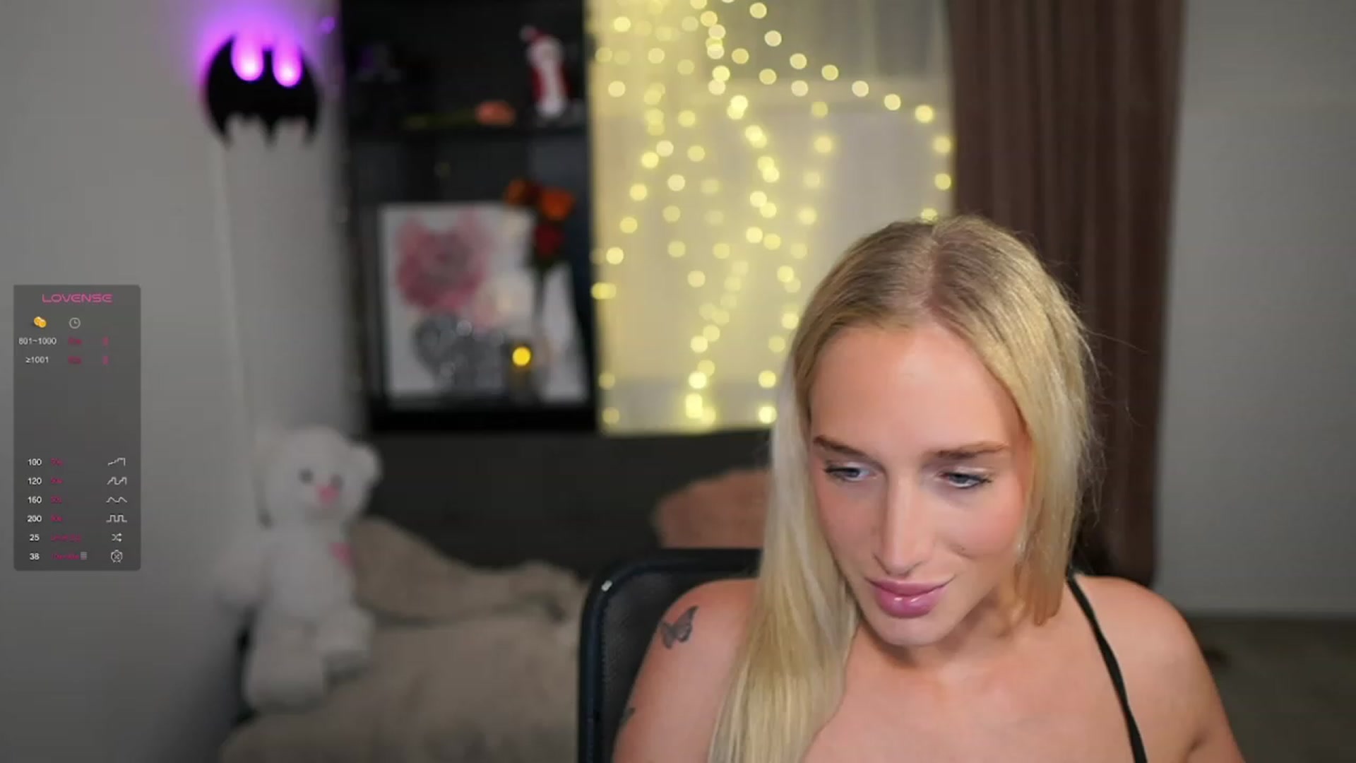 Gallery image thumbnail from NicoletteShea's myfreecams stream on, 01/02/2024, 19:01 image 2 of 20