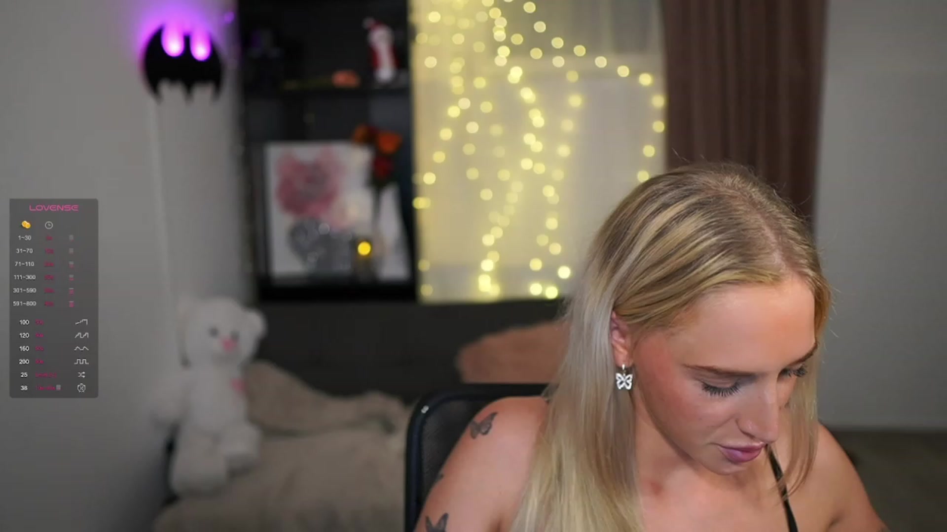 Gallery image thumbnail from NicoletteShea's myfreecams stream on, 01/02/2024, 19:01 image 1 of 20