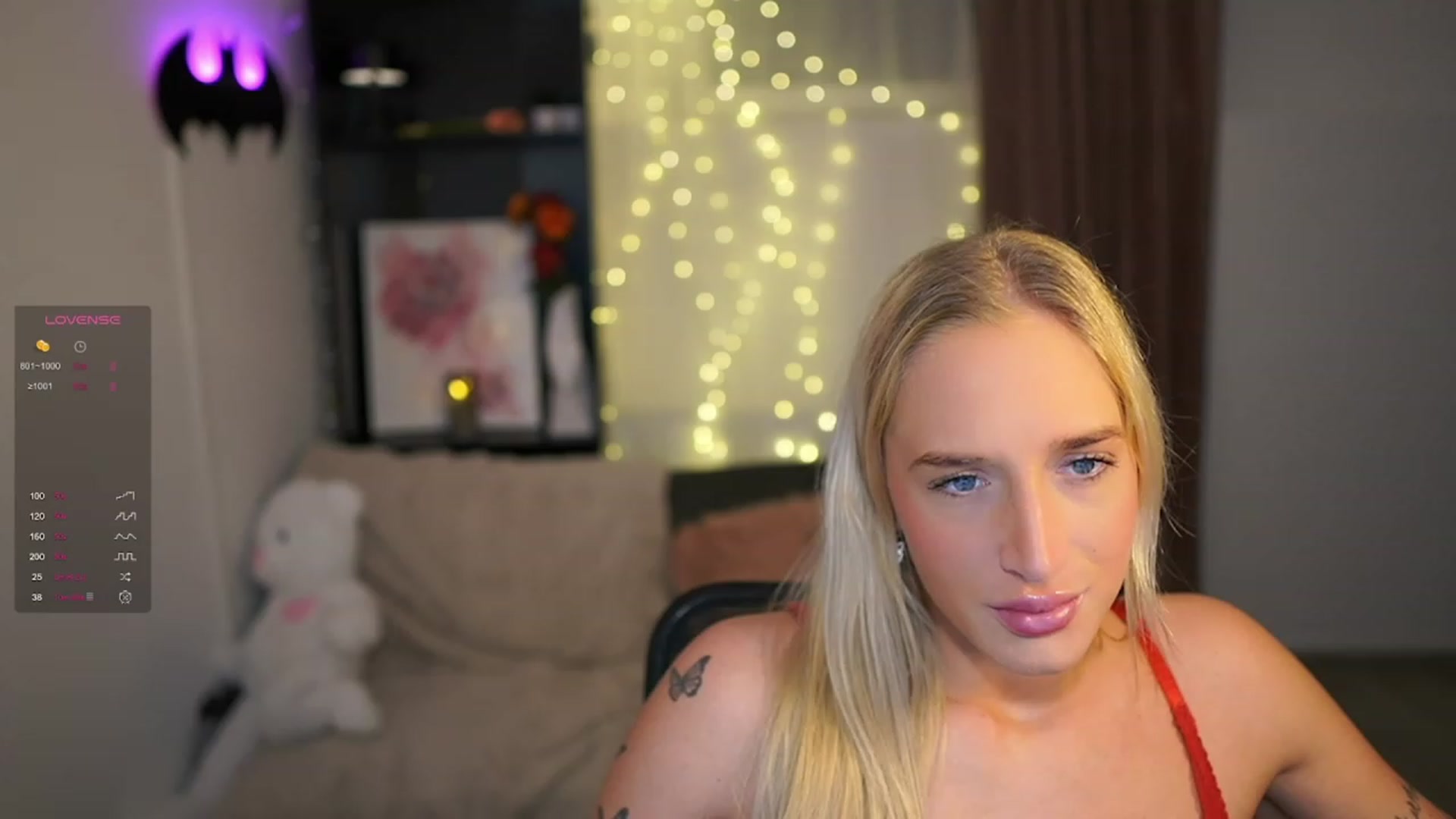 Gallery image thumbnail from NicoletteShea's myfreecams stream on, 01/05/2024, 10:17 image 7 of 20