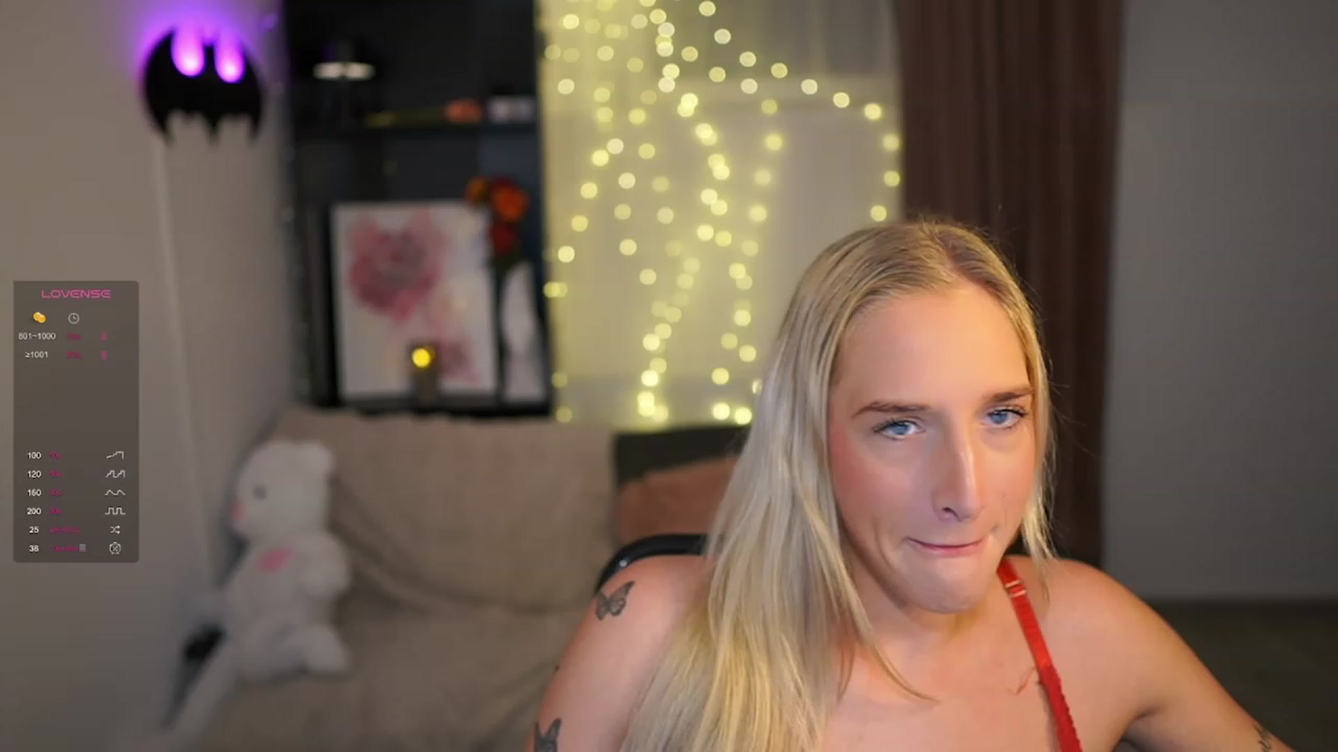 Gallery image thumbnail from NicoletteShea's myfreecams stream on, 01/05/2024, 10:17 image 15 of 20