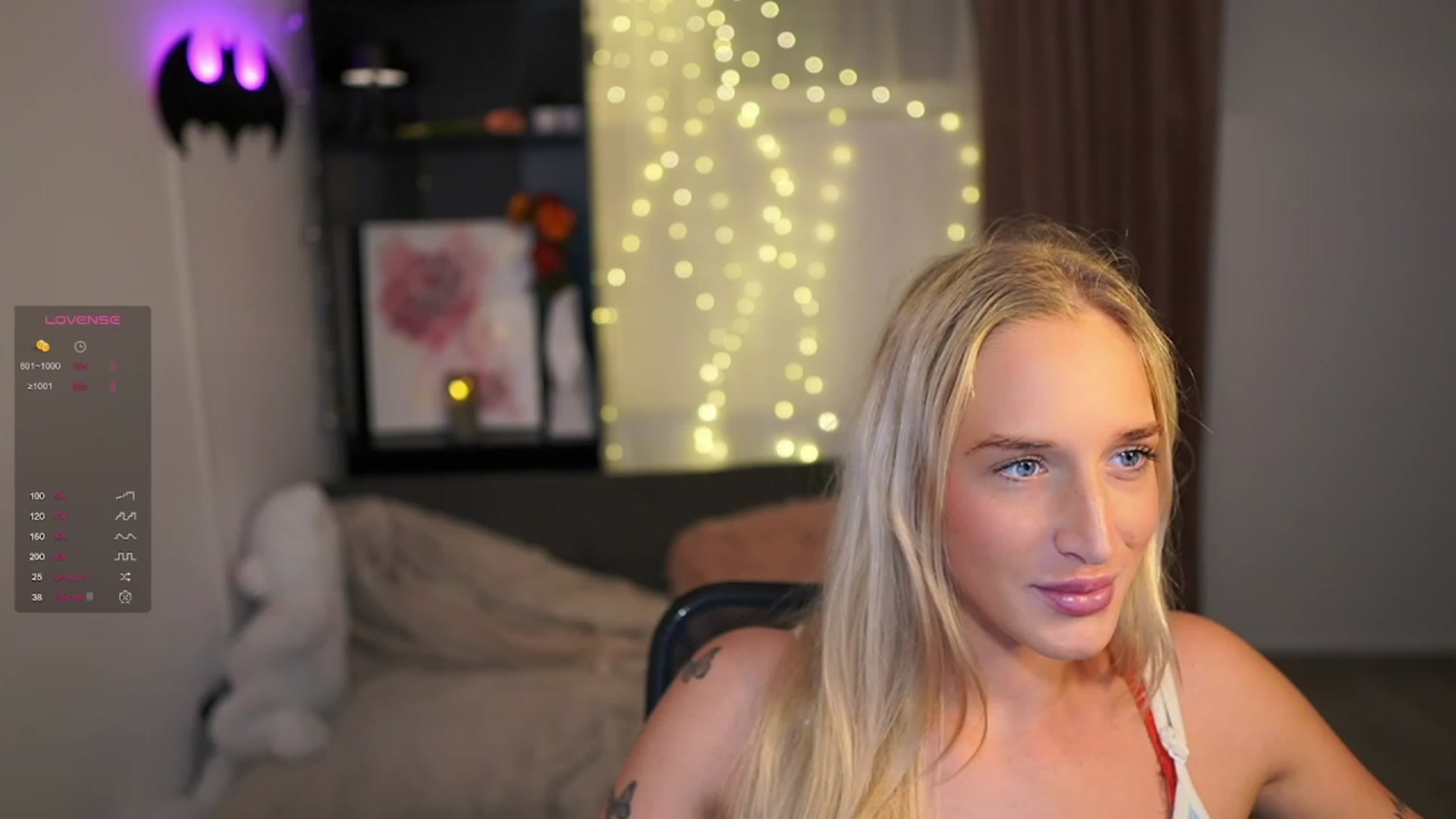 Gallery image thumbnail from NicoletteShea's myfreecams stream on, 01/05/2024, 14:03 image 16 of 20