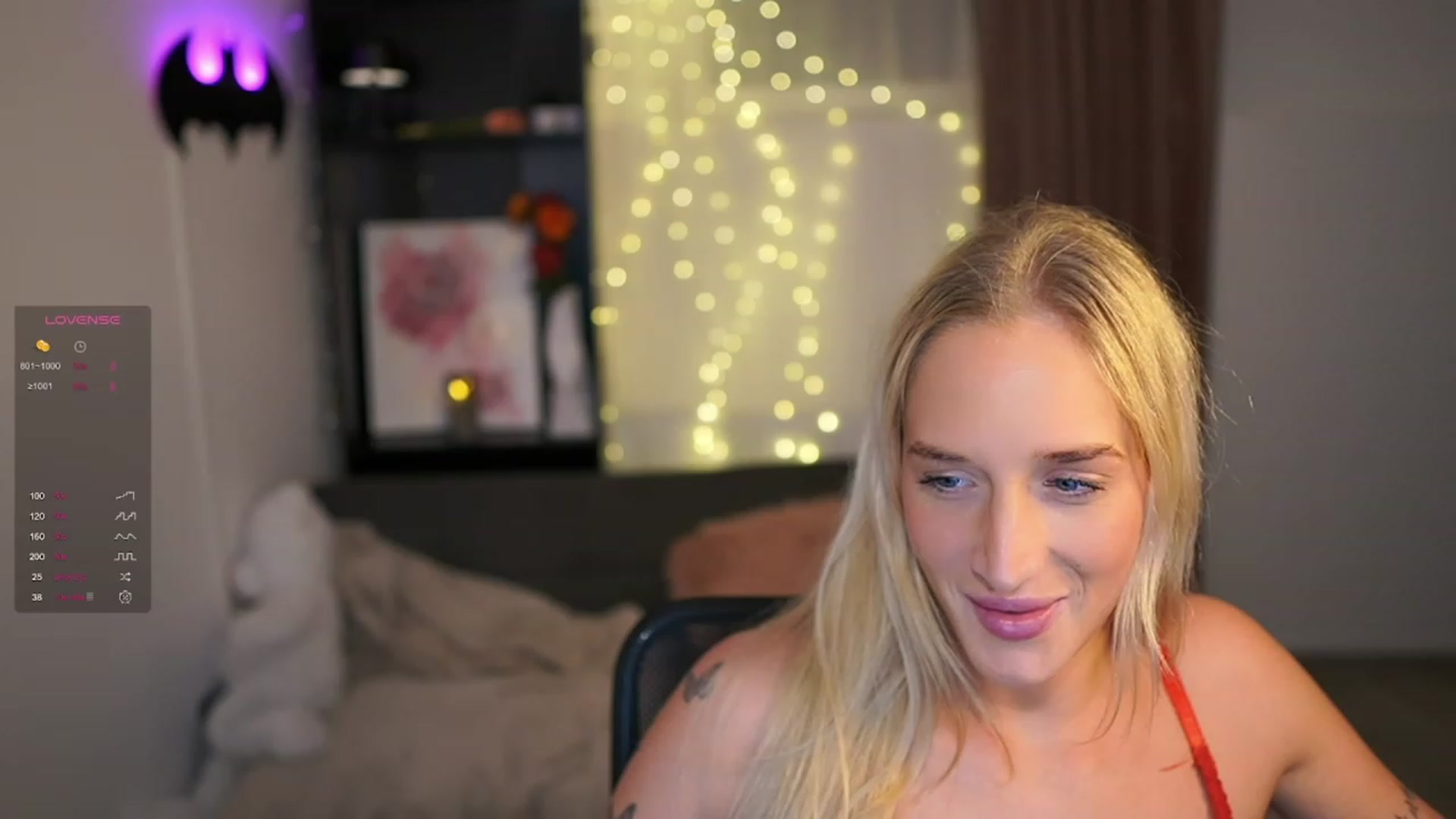 Gallery image thumbnail from NicoletteShea's myfreecams stream on, 01/05/2024, 14:03 image 20 of 20