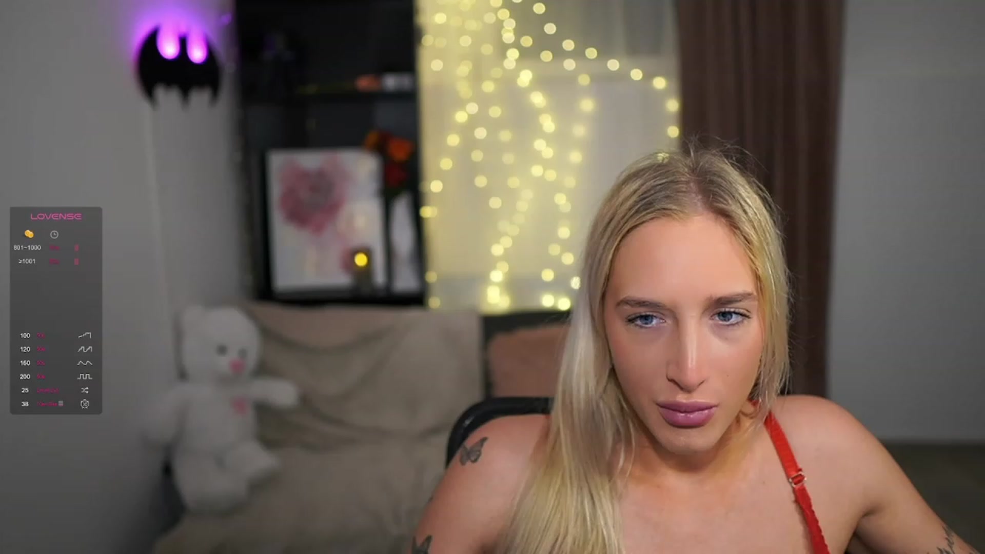 Gallery image thumbnail from NicoletteShea's myfreecams stream on, 01/10/2024, 10:04 image 7 of 20